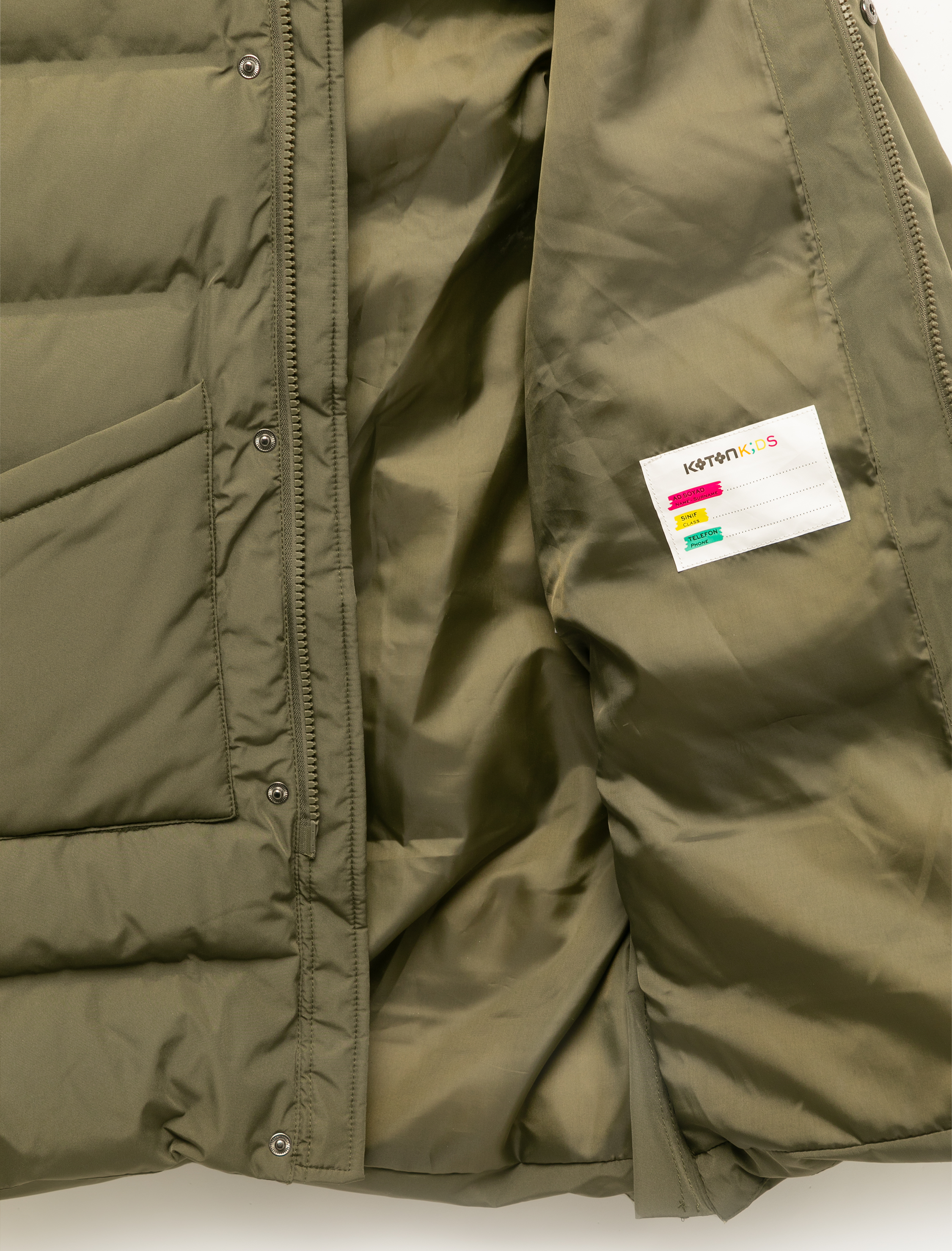  Erkek Çocuk Peluş Detaylı Uzun Kollu Fermuarlı Cepli Uzun Kapşonlu Şişme Mont