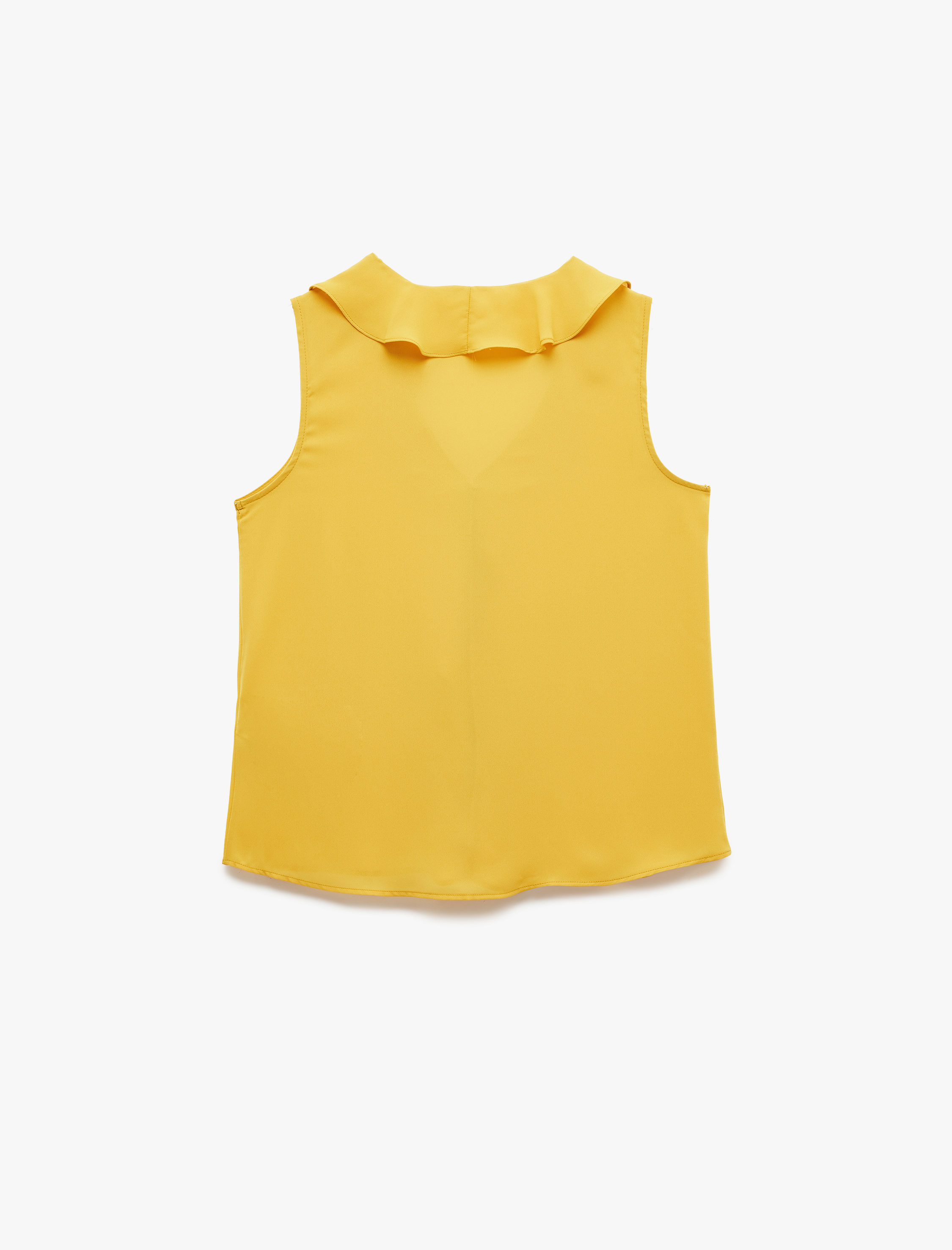   Fırfırlı V Yaka Kolsuz Krep Bluz