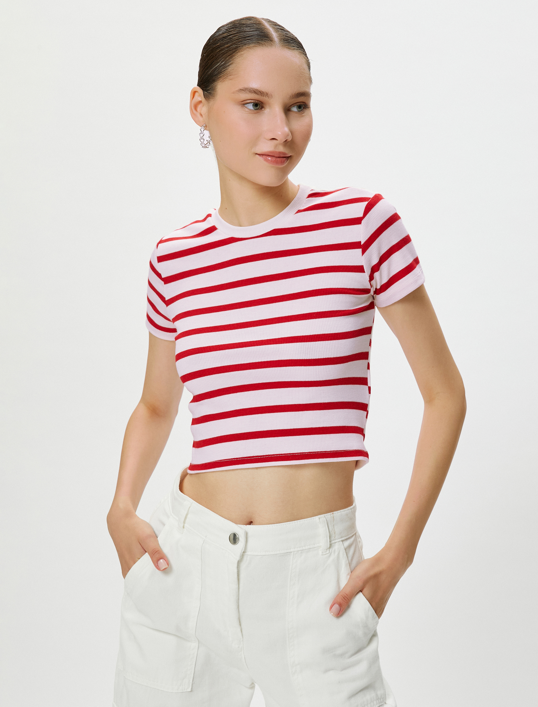   Crop Tişört Kısa Kollu Bisiklet Yaka Viskon Kumaş Karışımlı