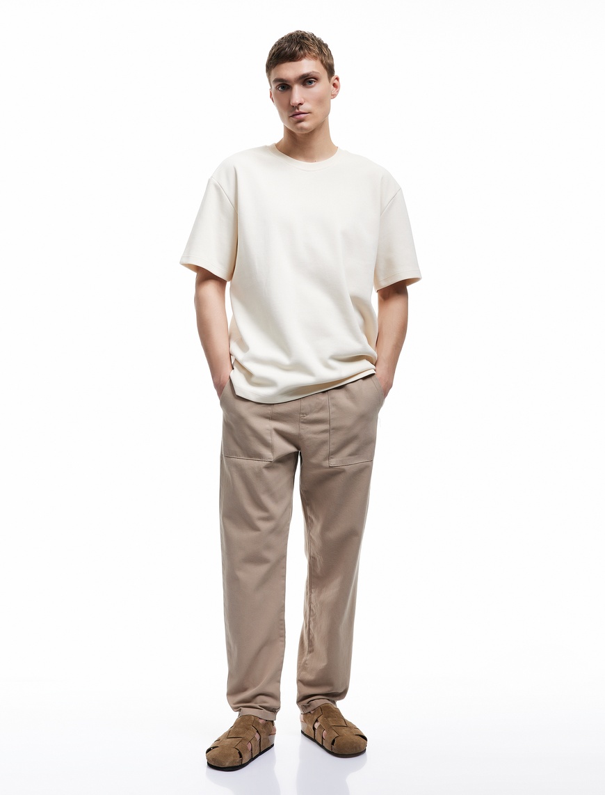   Beli Bağcıklı Cep Detaylı Pamuklu Chino Pantolon