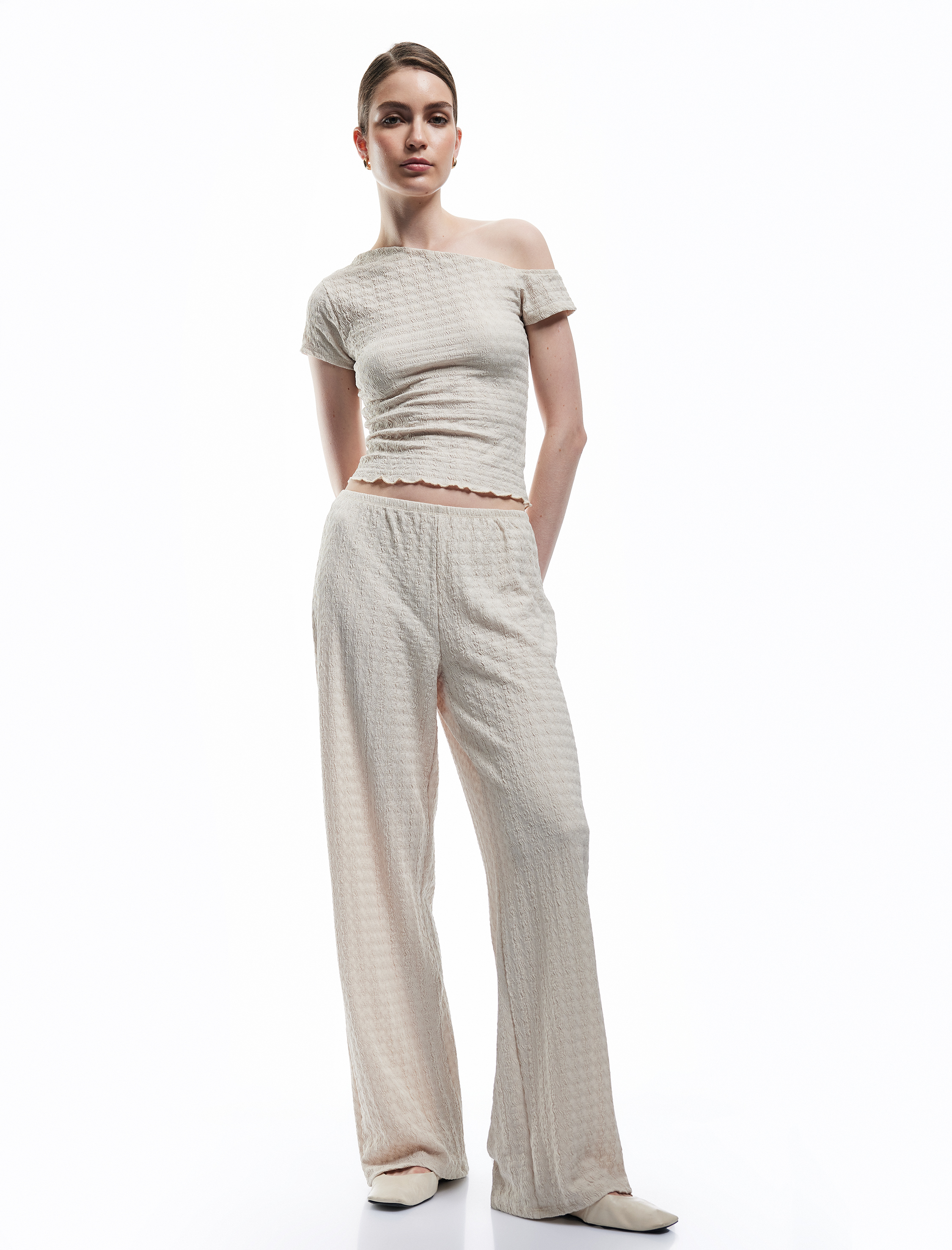   Bürümcük Kumaş Dokulu Uzun Bol Paça Pantolon