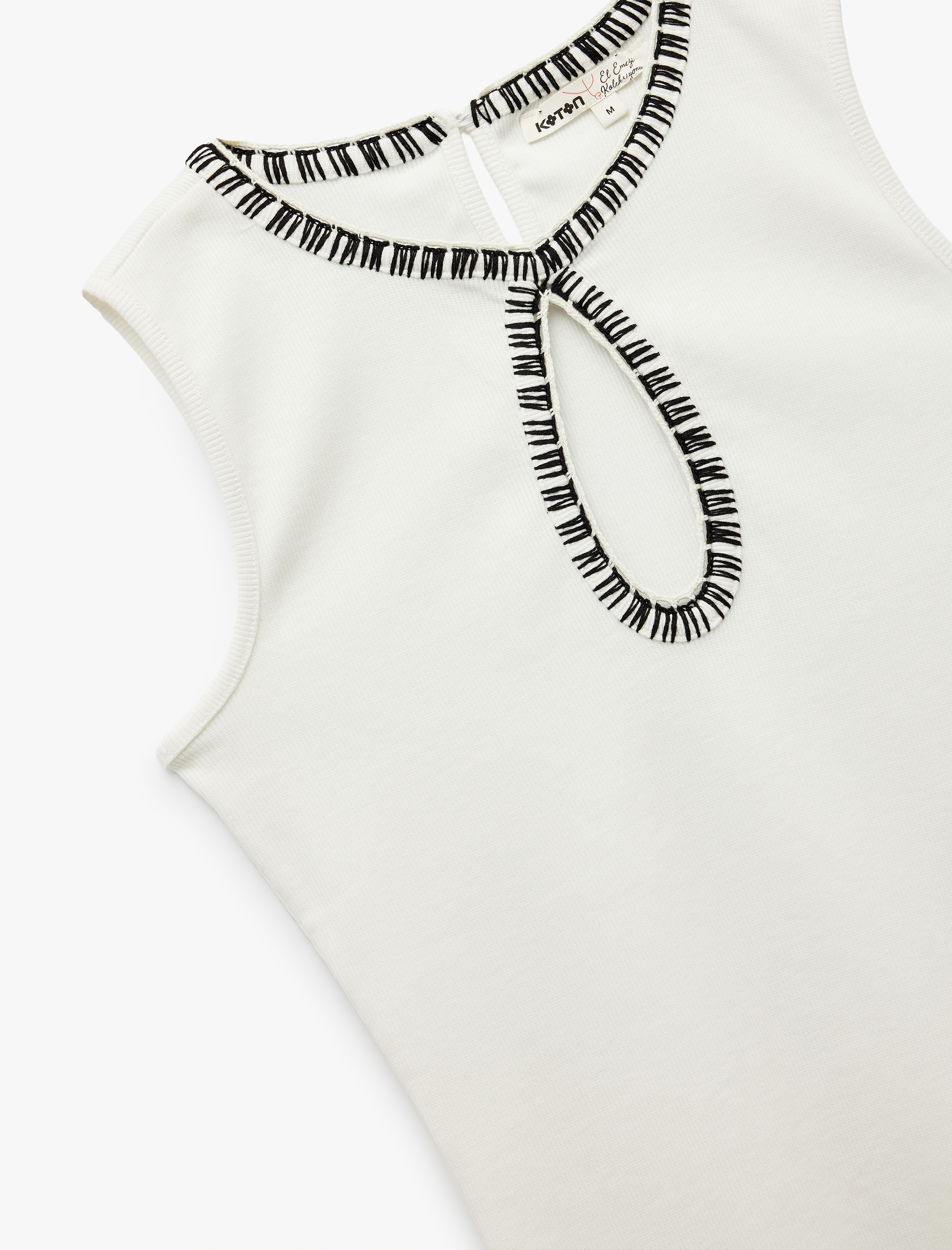   Pamuklu Slim Fit Renk Kontrastlı Pencere Detaylı Kroşe Detaylı Kolsuz Tişört