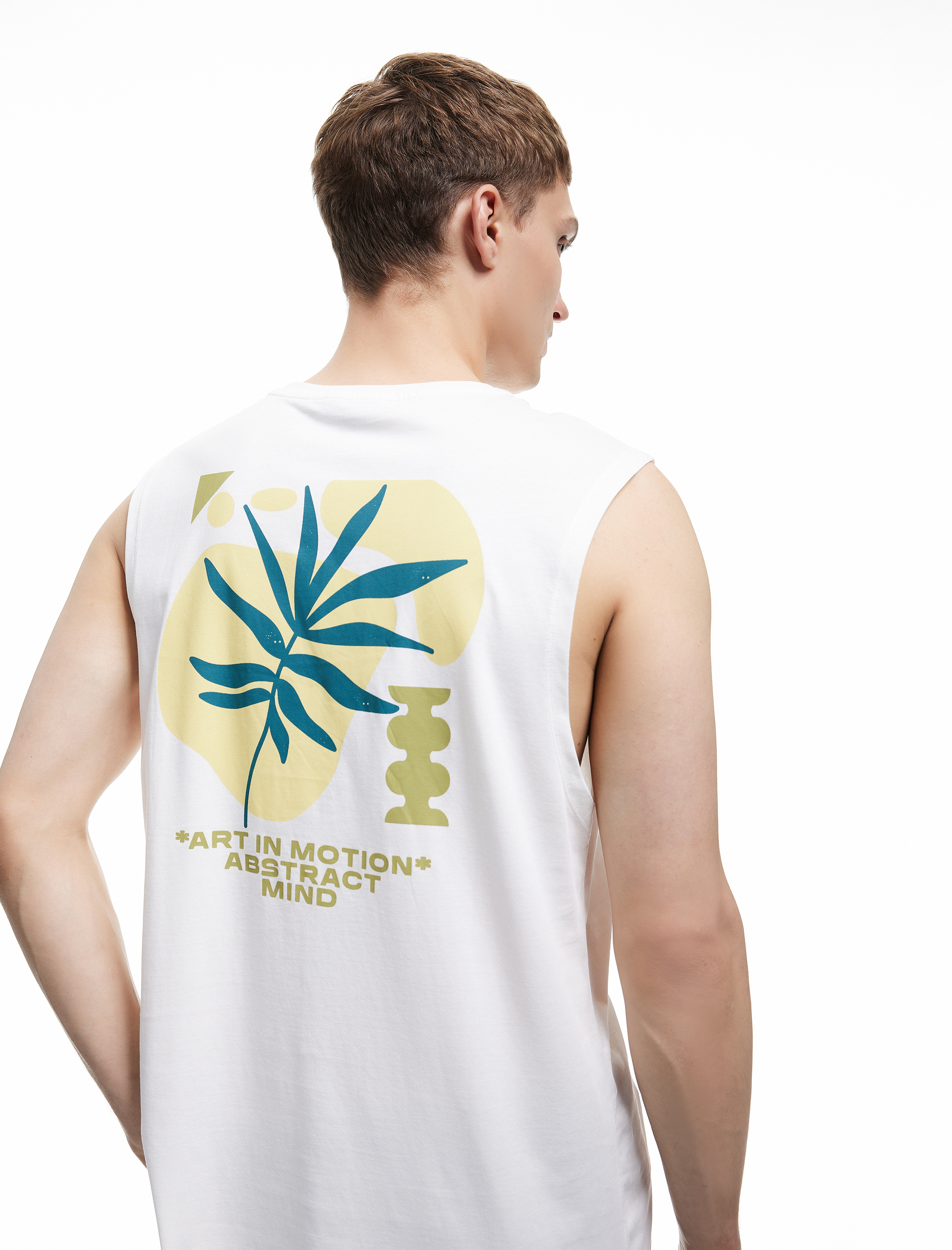   Bisiklet Yaka Pamuklu Arkası Baskılı Kolsuz Tişört