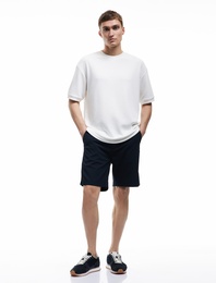 Düğmeli Oversize Şerit Detaylı Bermuda Chino Şort