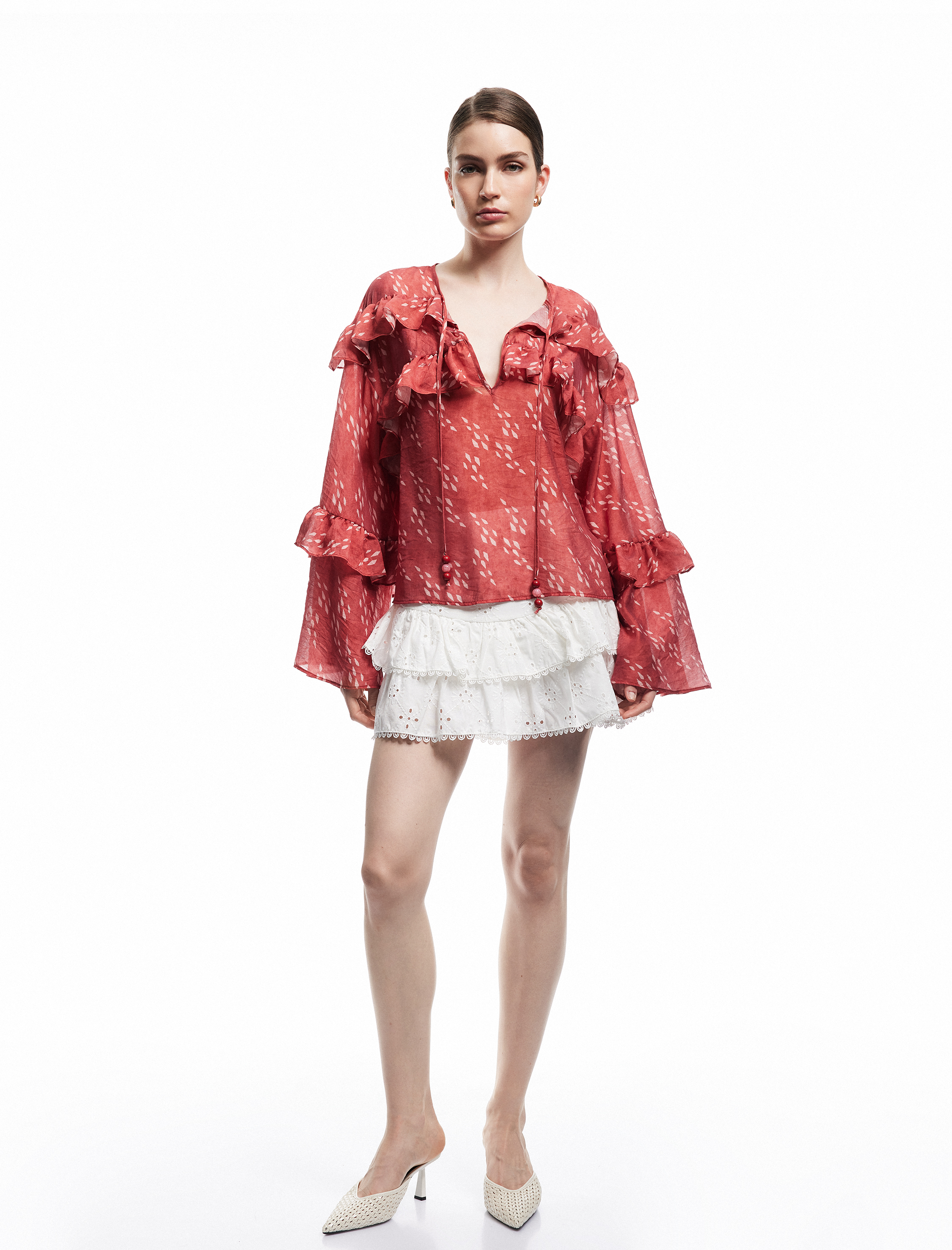   Koton X Melis Ağazat - Uzun Kollu Bağlama Yaka Detaylı Desenli Fırfırlı Bluz