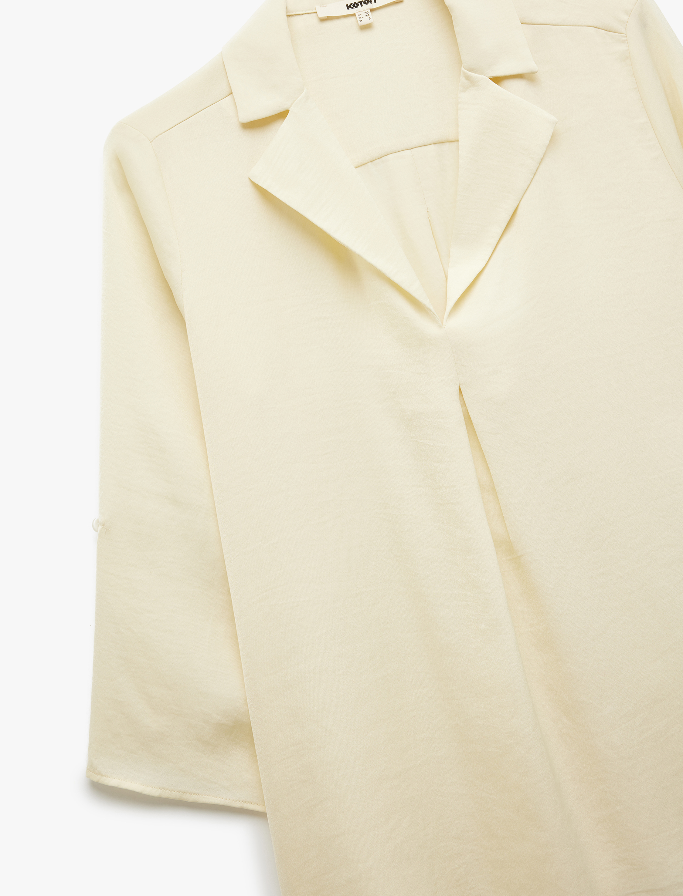   Aerobin Kumaş Kaçık Yaka 3/4 Kollu Saten Bluz