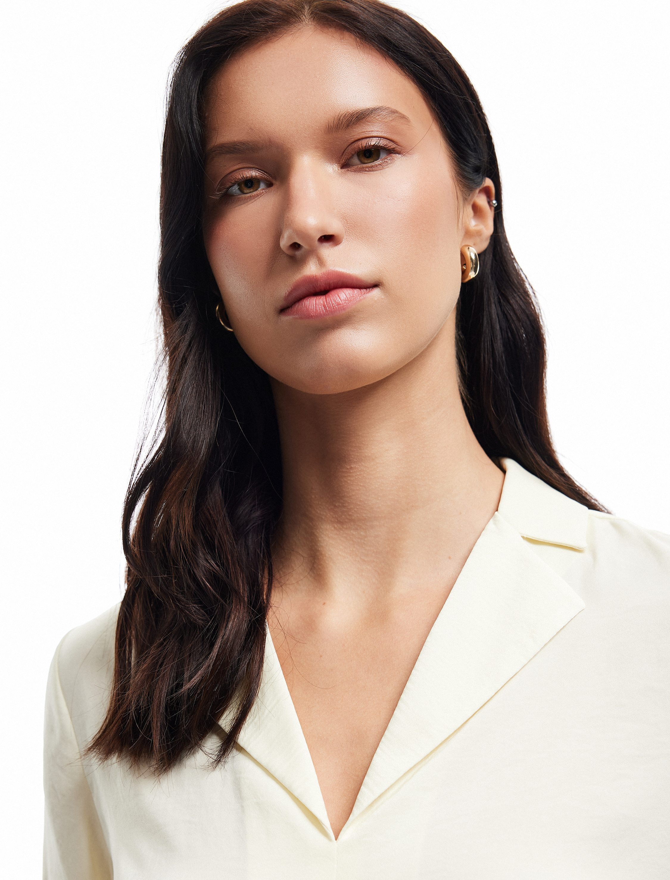   Aerobin Kumaş Kaçık Yaka 3/4 Kollu Saten Bluz