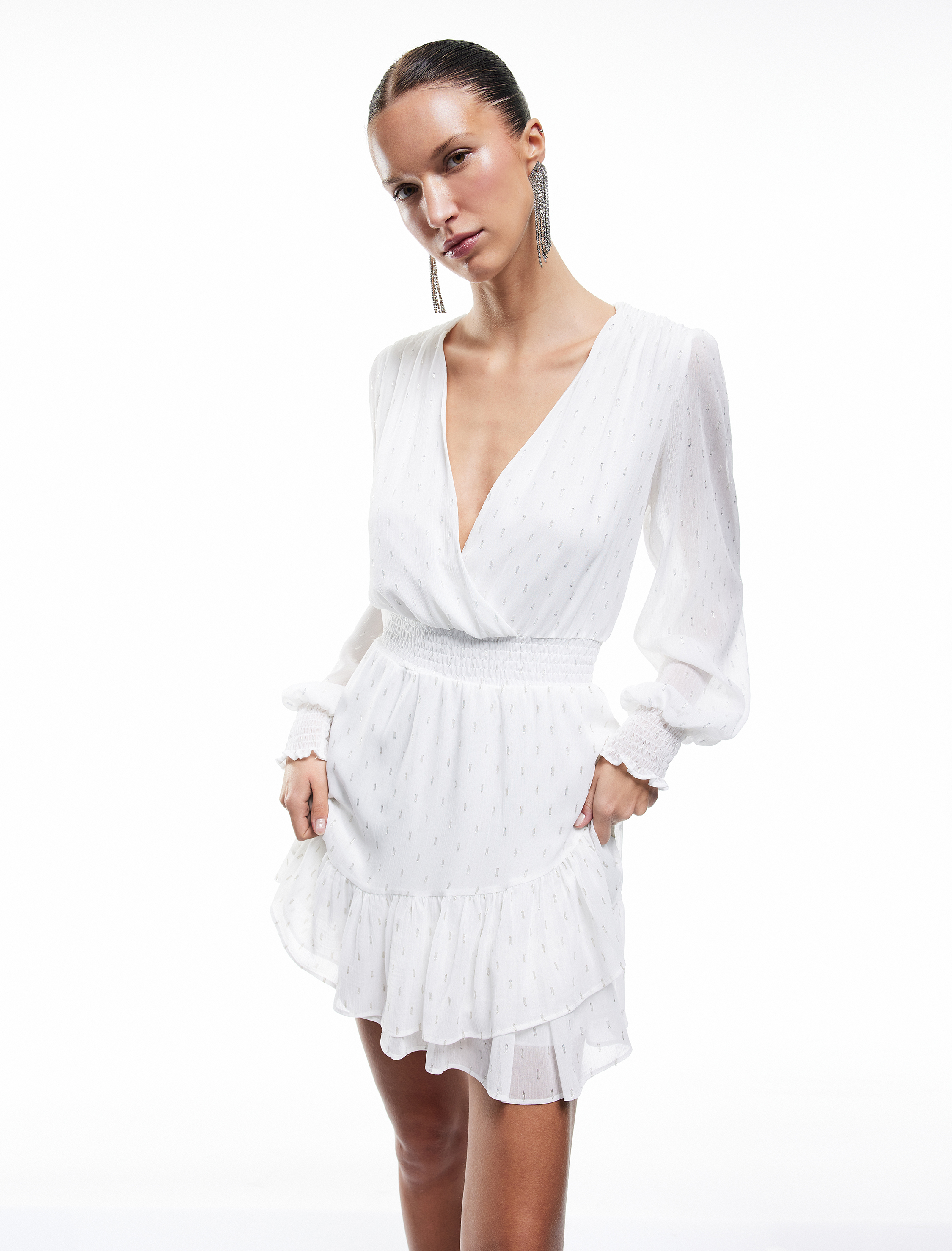   V Yaka Gipeli Uzun Kollu Simli Mini Abiye Elbise