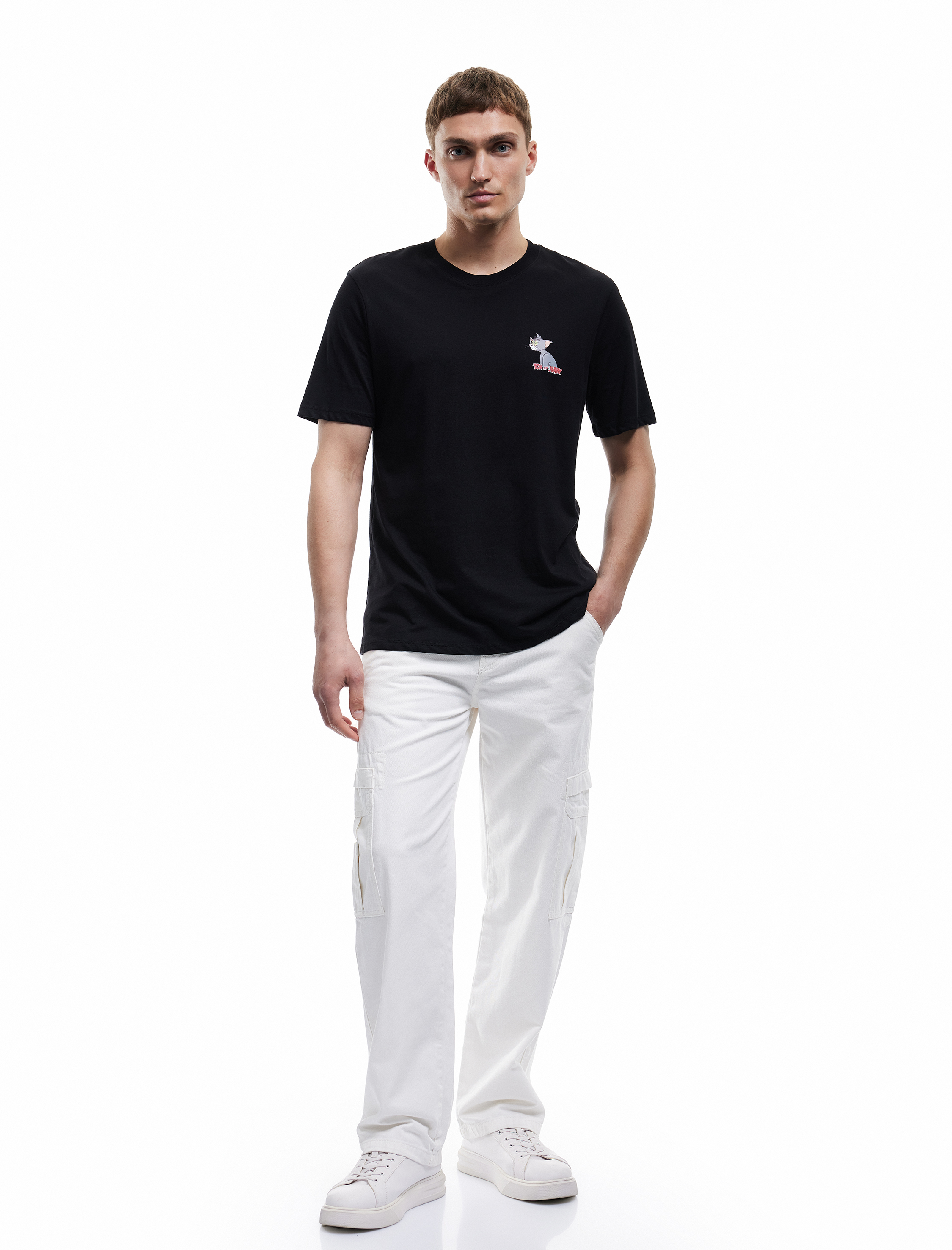   Kısa Kollu Bisiklet Yaka Regular Fit Pamuklu Baskılı Lisanslı Tom ve Jerry Tişört