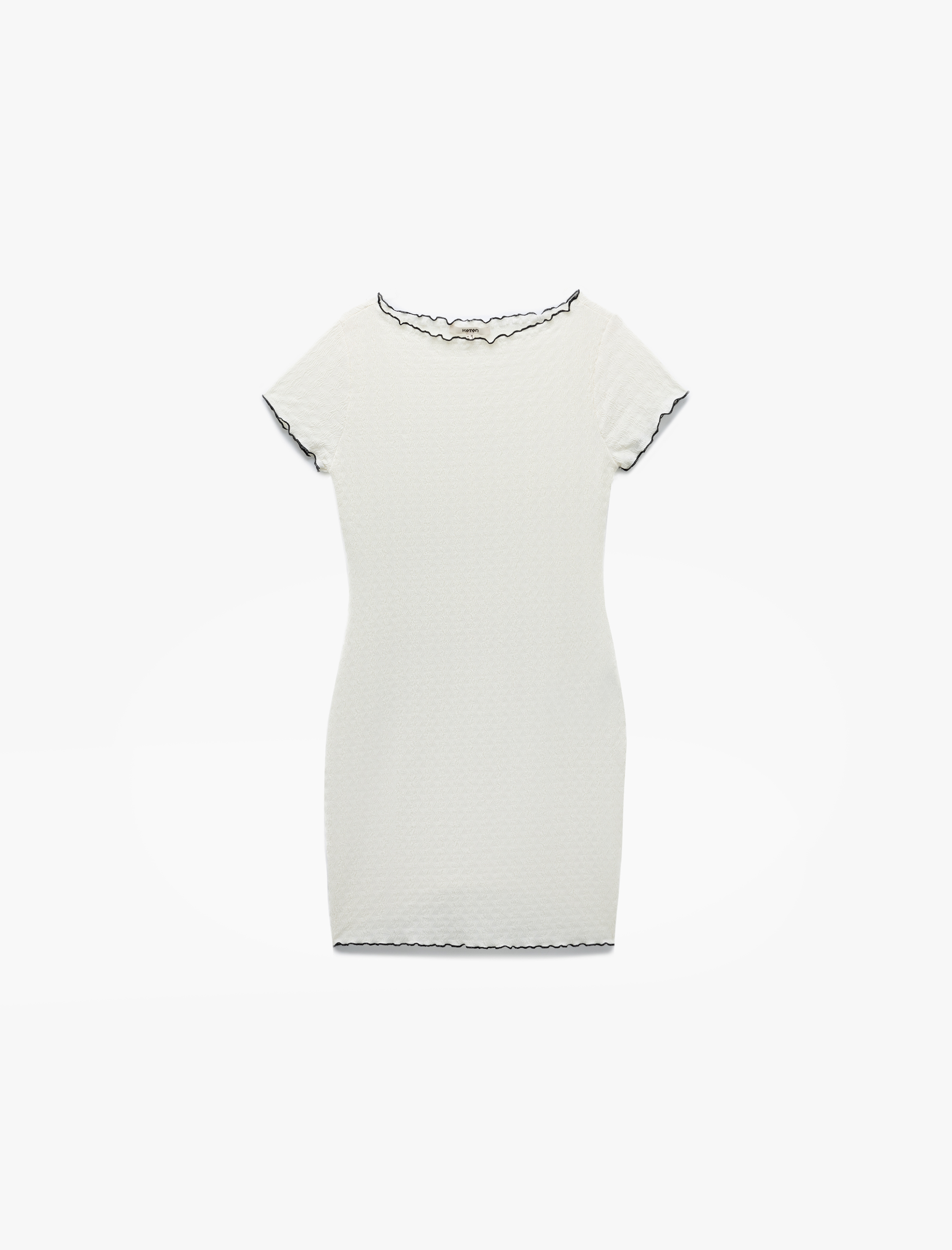   Bürümcük Kumaş Kısa Kollu Kayık Yuvarlak Yaka Slim Fit Kalem Elbise