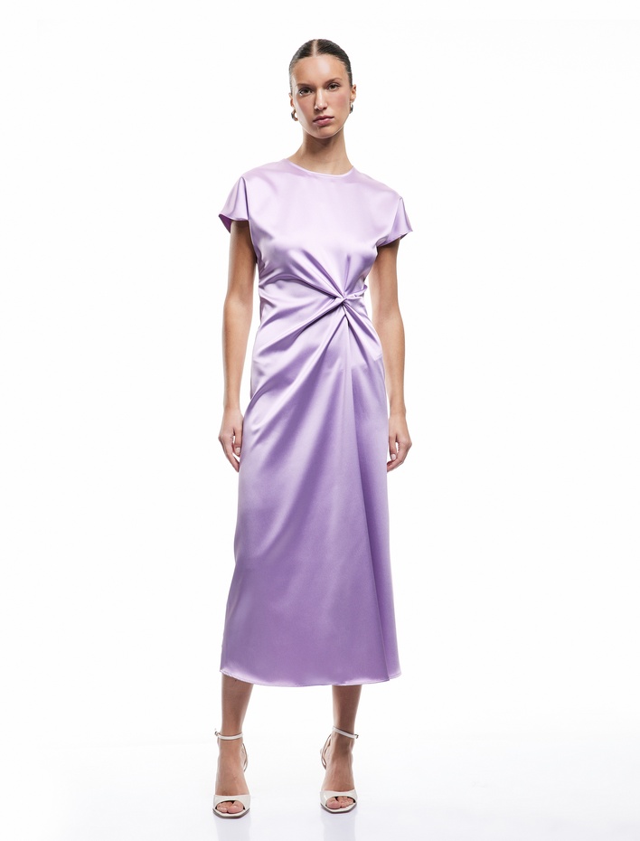  Çıkma Kol Bisiklet Yaka Drape Detaylı Midi Boy Saten Elbise