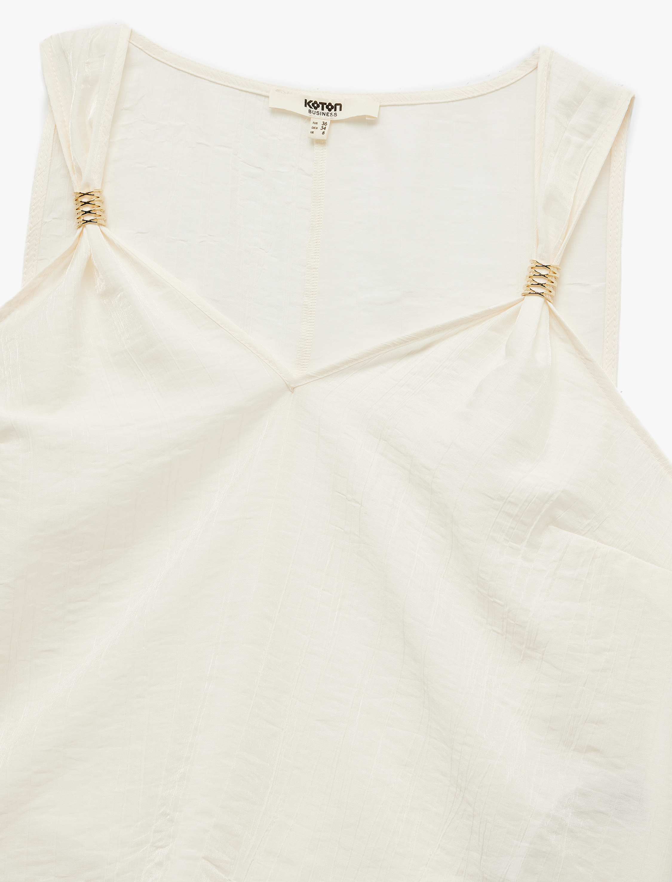   Viskon Kumaş Aksesuar Detaylı Kolsuz Bluz