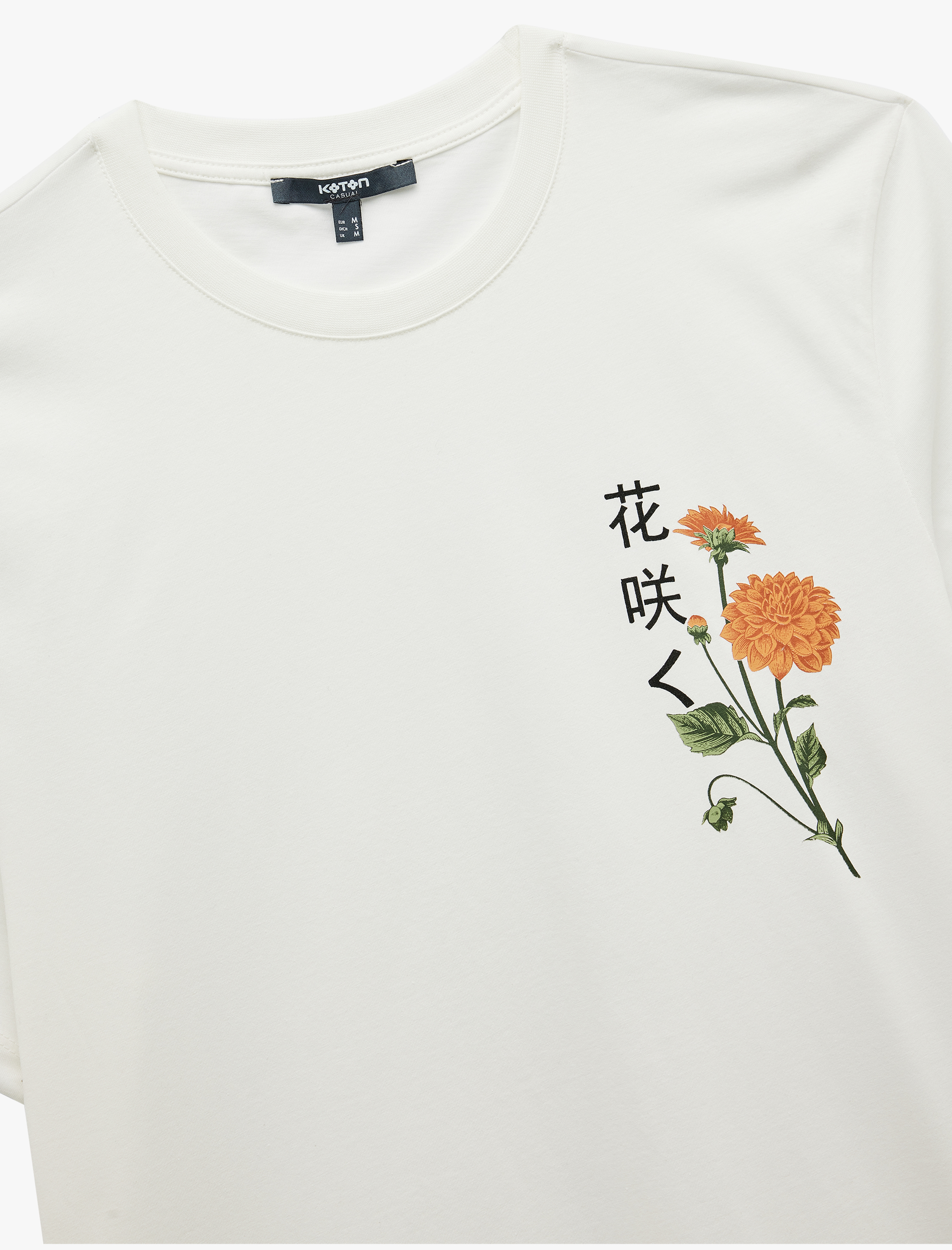   Pamuklu Kısa Kollu Regular Fit Bisiklet Yaka Uzak Doğu Baskılı Tişört