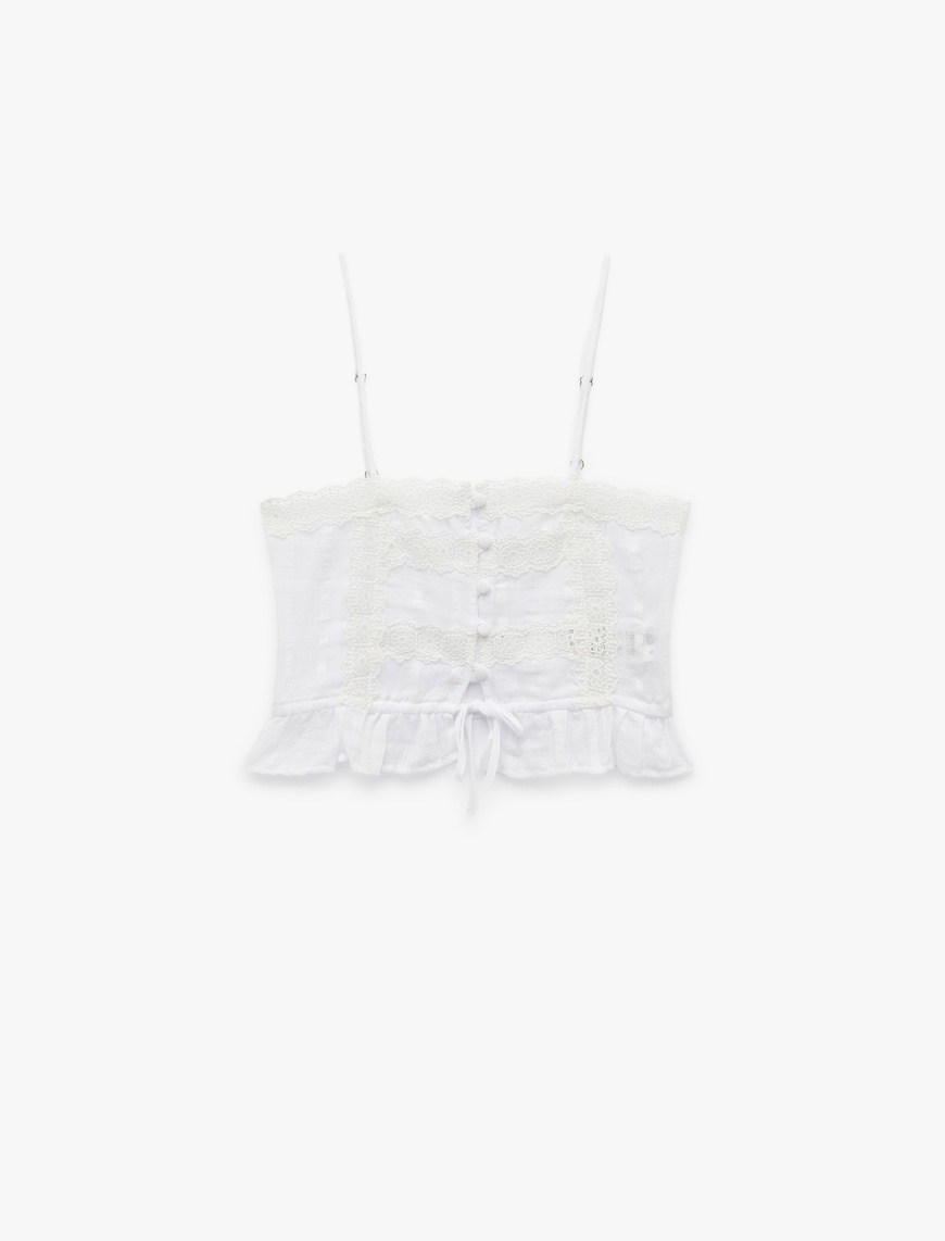   Dantel Detaylı Askılı Düğmeli Fiyonklu Armürlü Crop Bluz