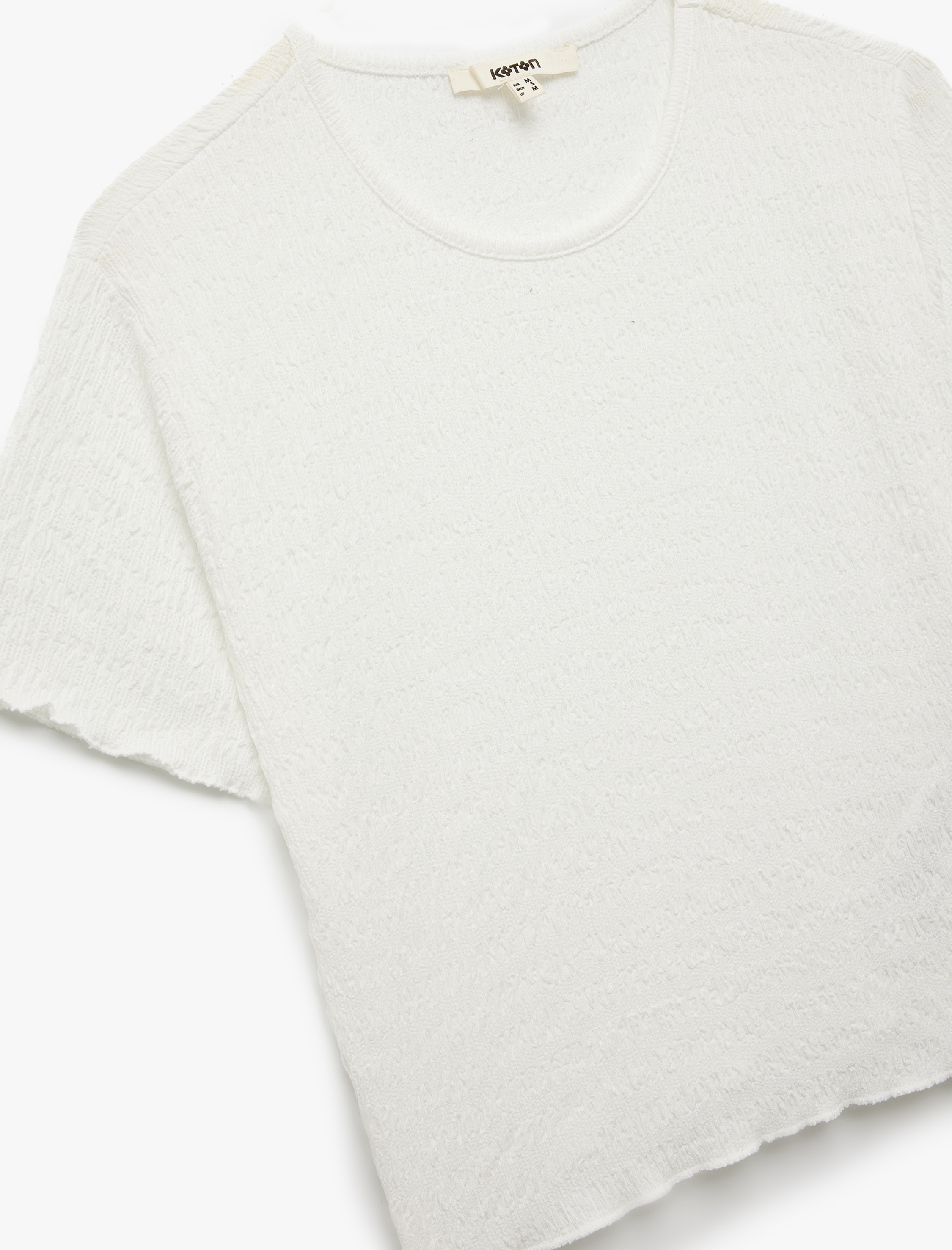 Bisiklet Yaka Kısa Kollu Slim Fit Dokulu Crop Tişört