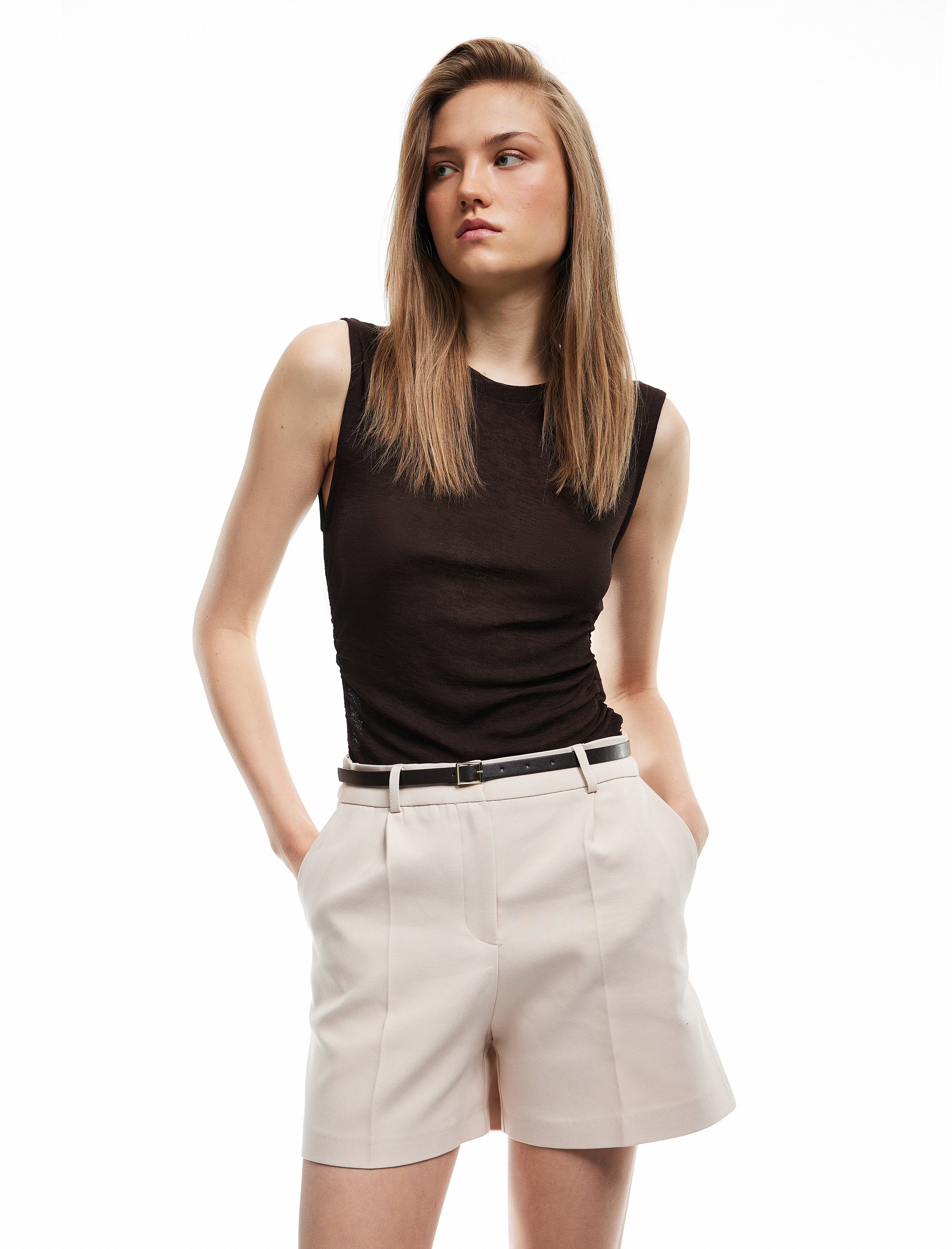   Cepli Kemerli Yüksek Bel Mini Şort