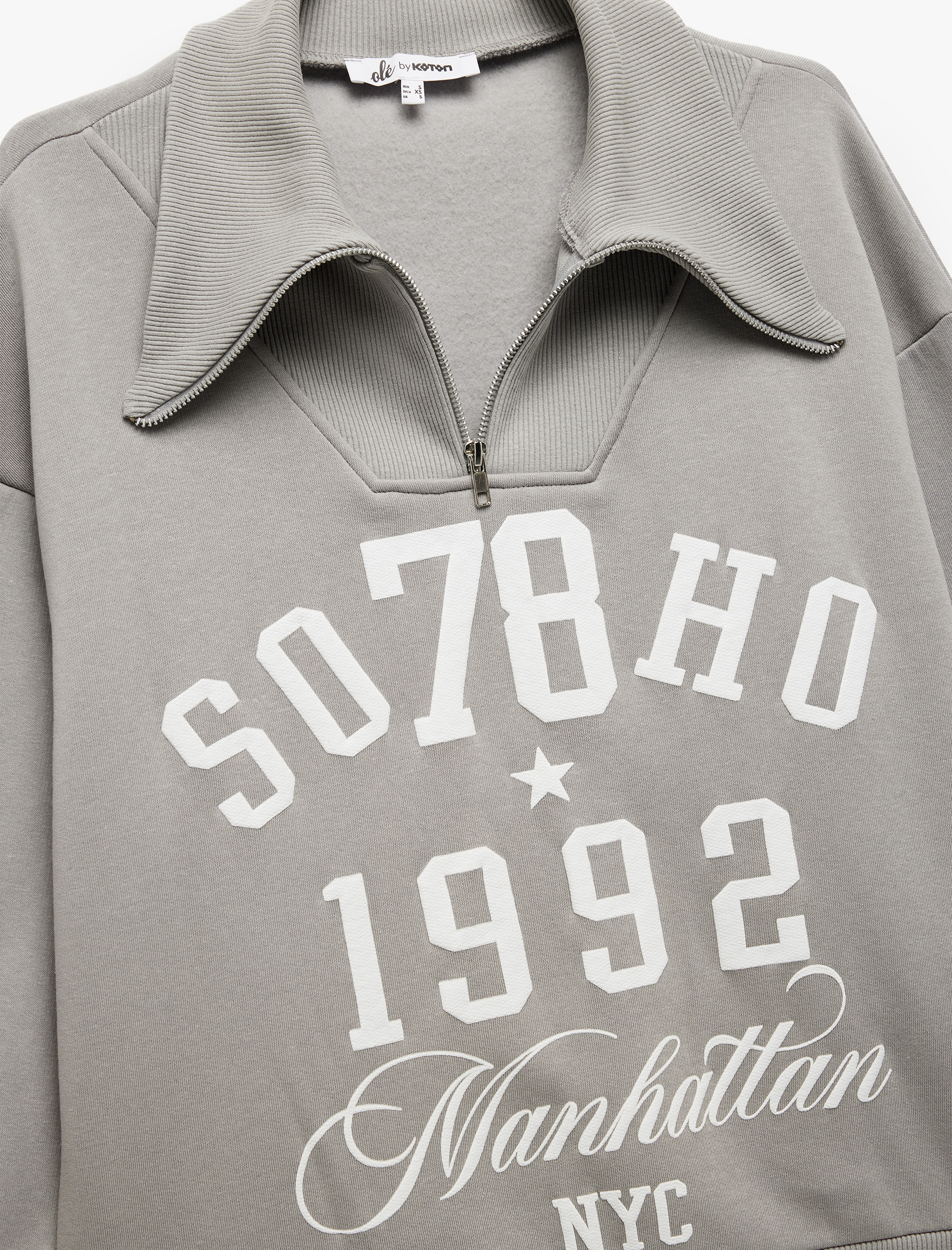   Baskılı Uzun Kollu Şardonlu Yarım Fermuarlı Sweatshirt