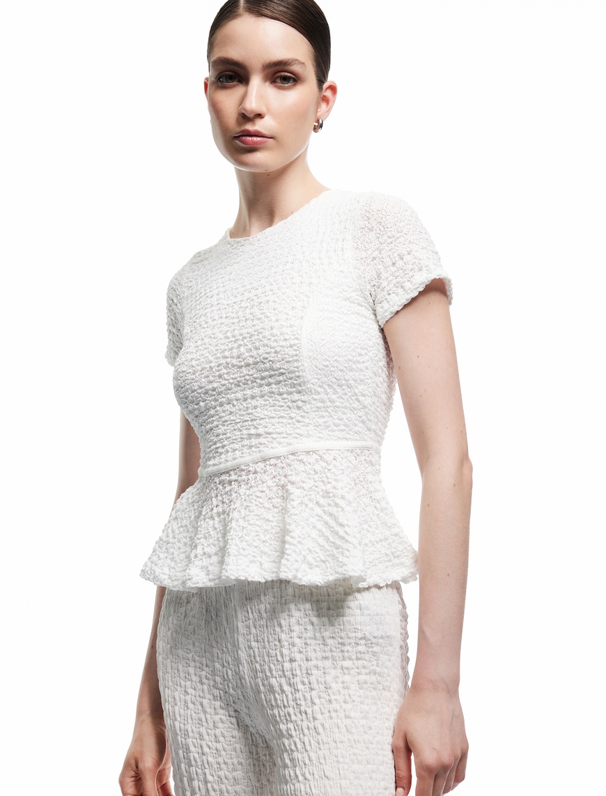   Bürümcük Kumaş Dokulu Kısa Kollu Bisiklet Yaka Peplum Bluz
