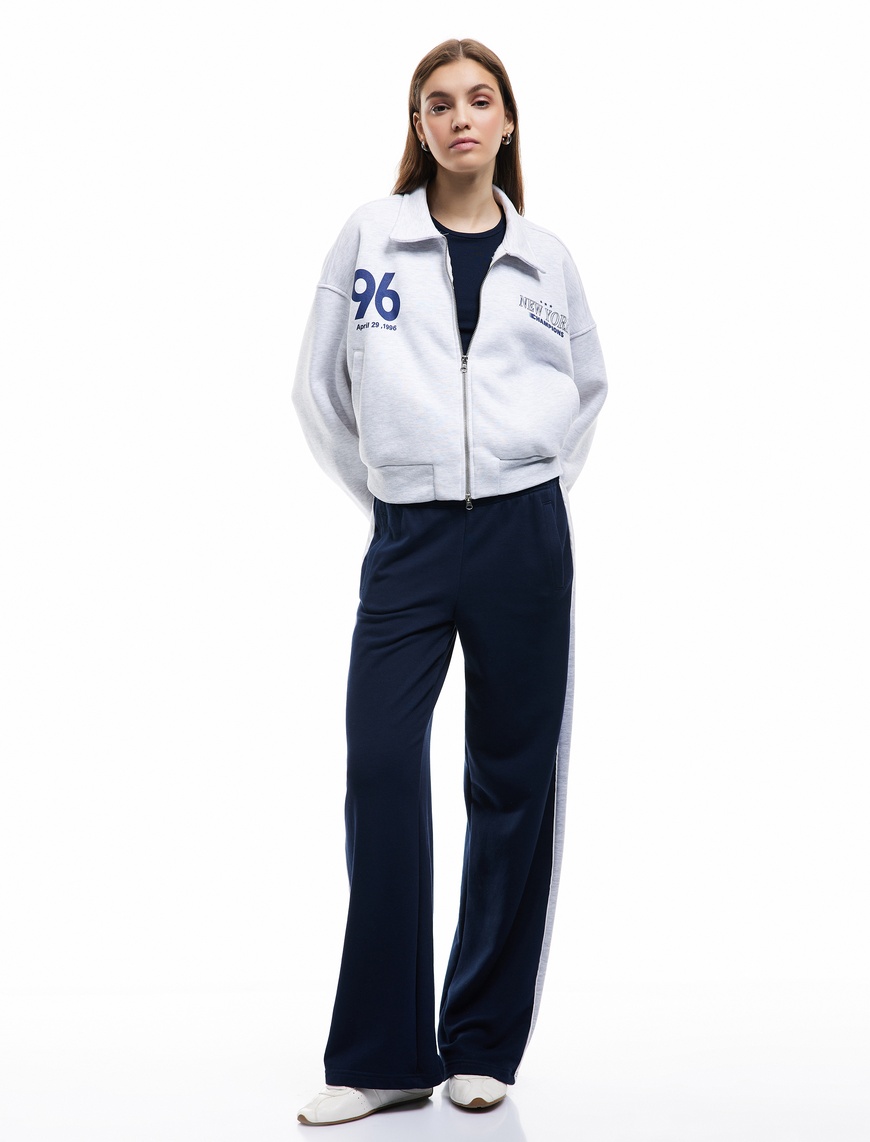   Şardonlu Uzun Kollu Cepli Arkası Baskılı Fermuarlı Sweatshirt