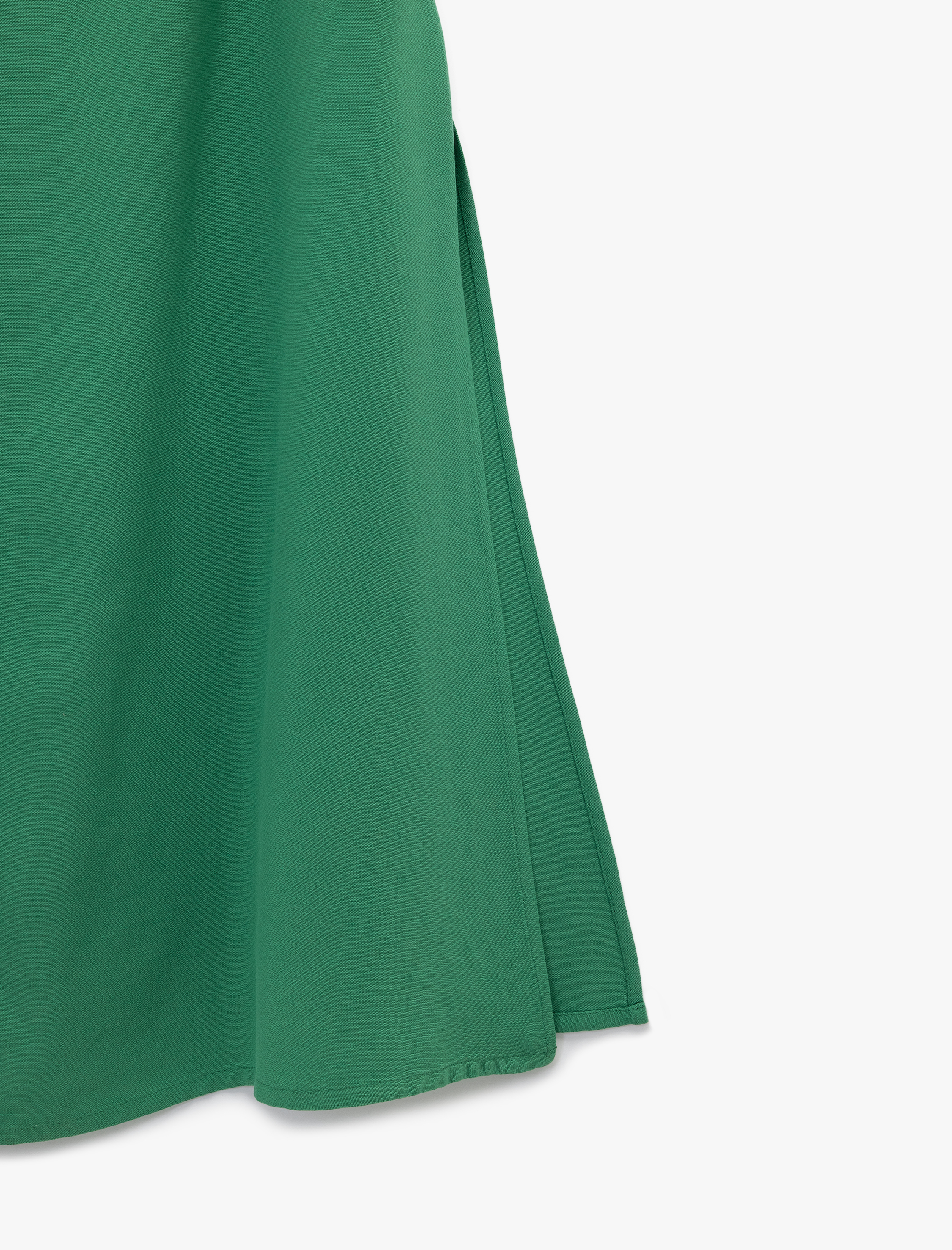   Viskon Keten Karışımlı Kumaş Kolsuz Sırt Dekolteli Midi Boy İnce Askılı Elbise