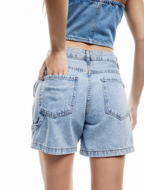 Pamuklu Chino Cepli Rahat Kalıp Düğmeli Mini Denim Şort_2