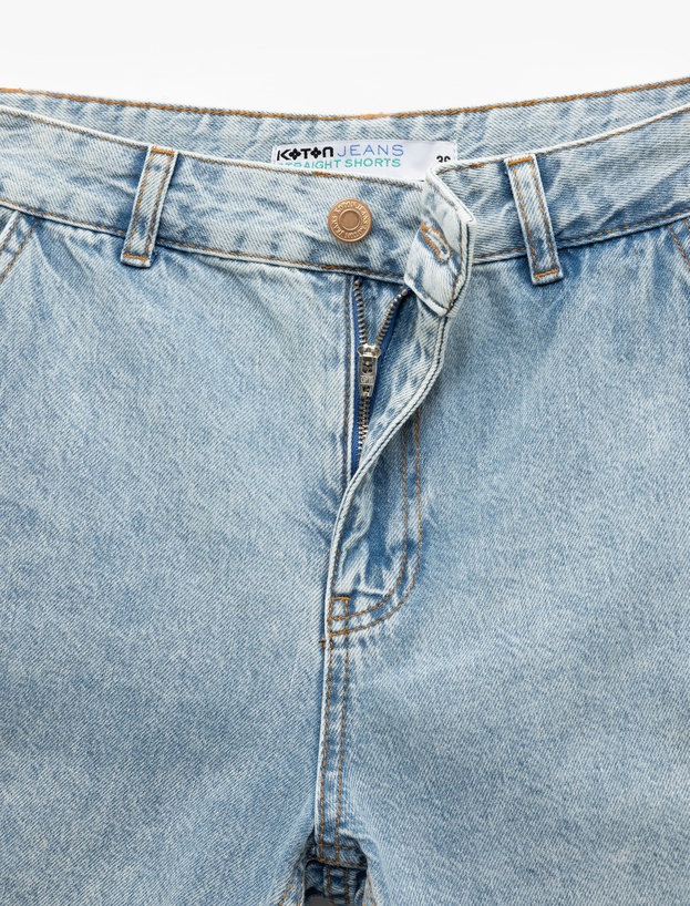 Pamuklu Chino Cepli Rahat Kalıp Düğmeli Mini Denim Şort_6