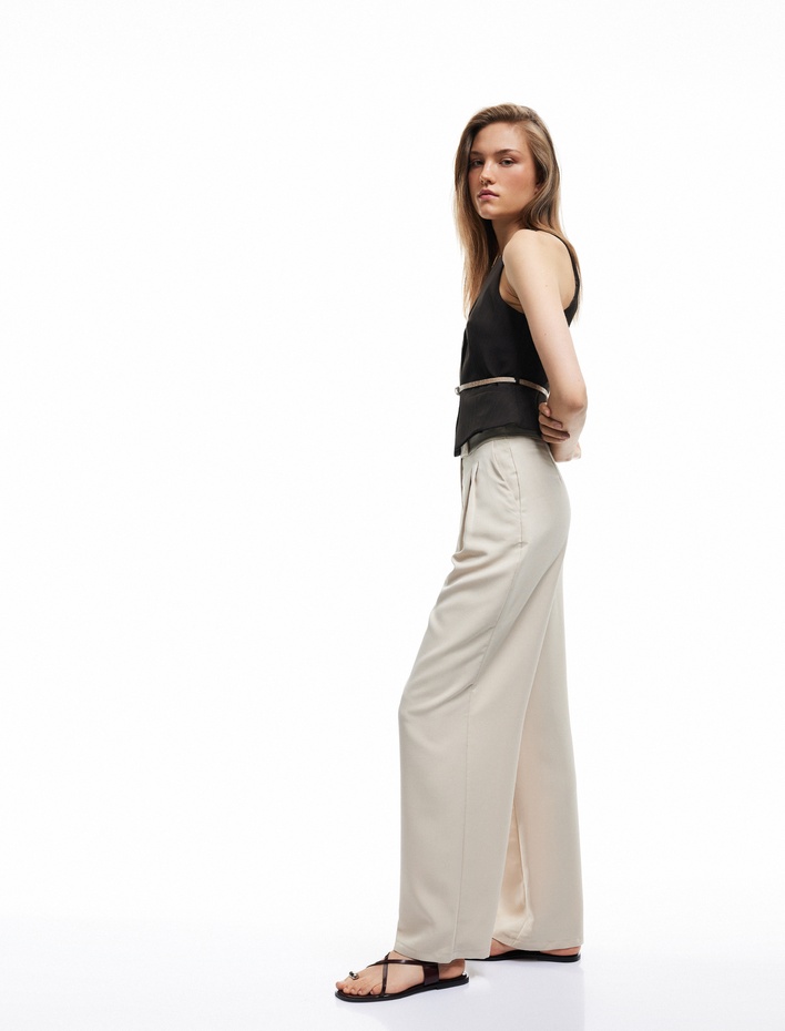  Rahat Kesim Cepli Pile Detaylı Modal Kumaş Karışımlı Palazzo Pantolon