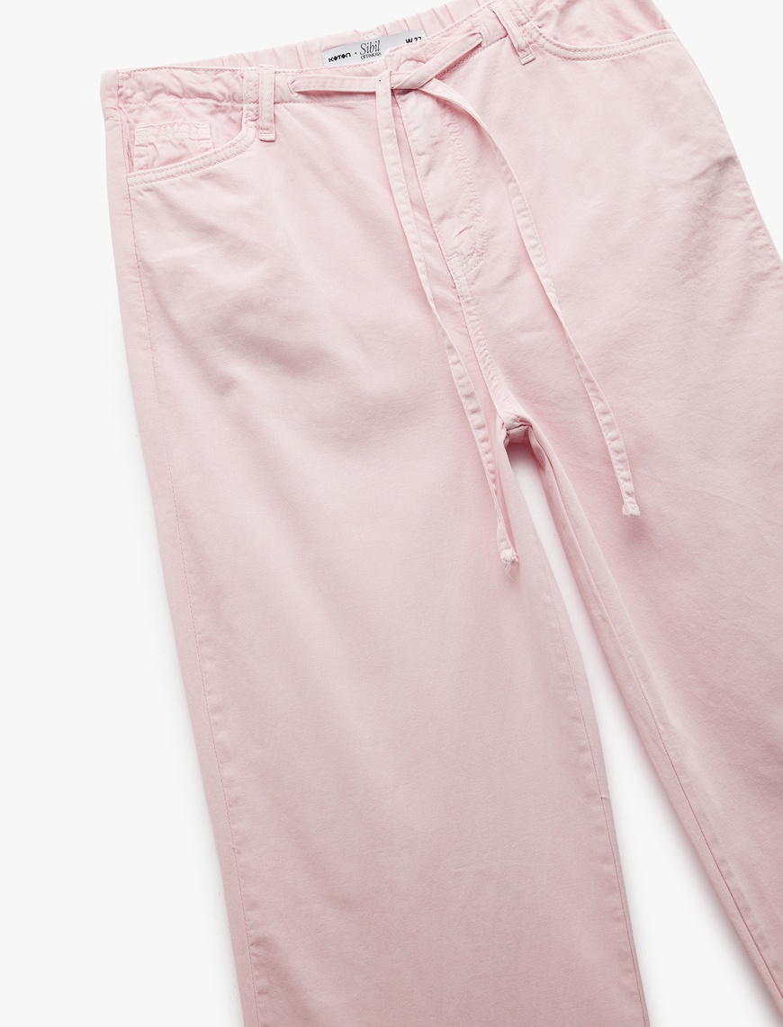   Loose Straight Fit Jeans
