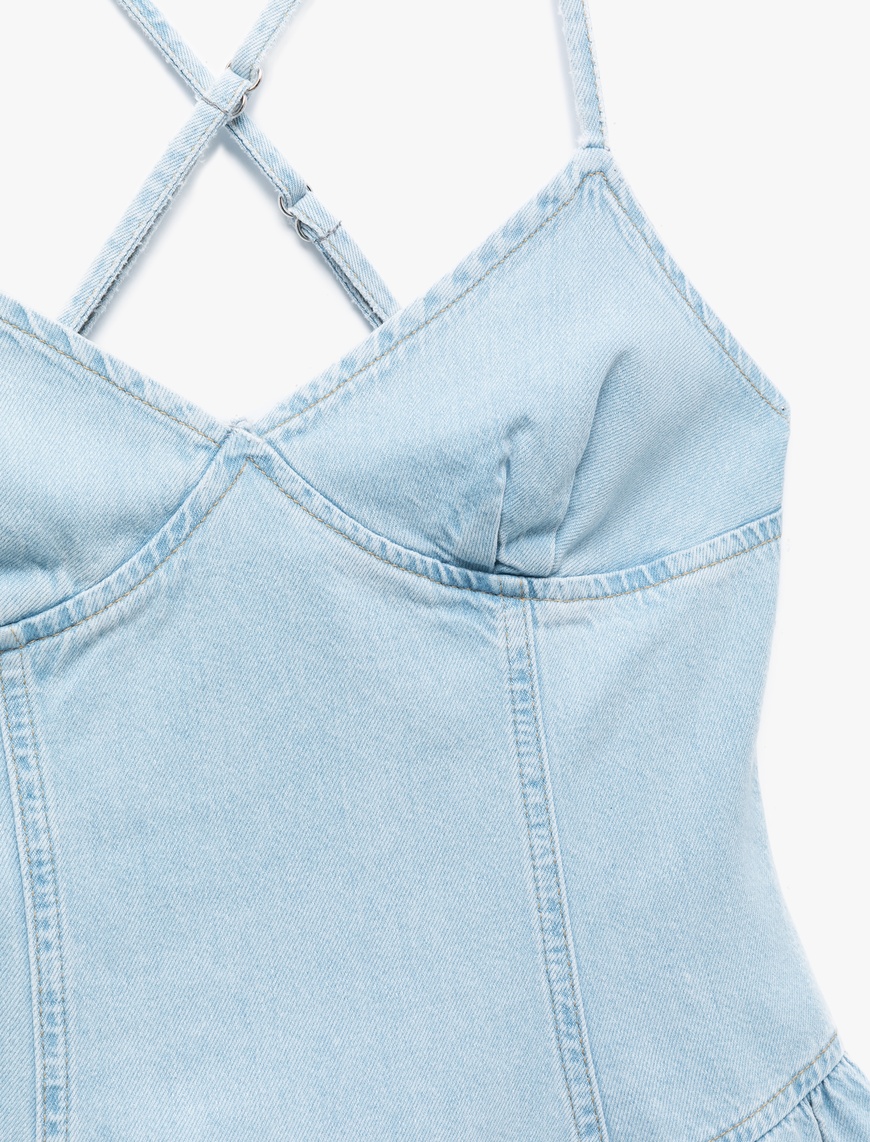   Koton X İnji -  Volanlı V Yaka Çapraz İp Askılı Mini Denim Elbise