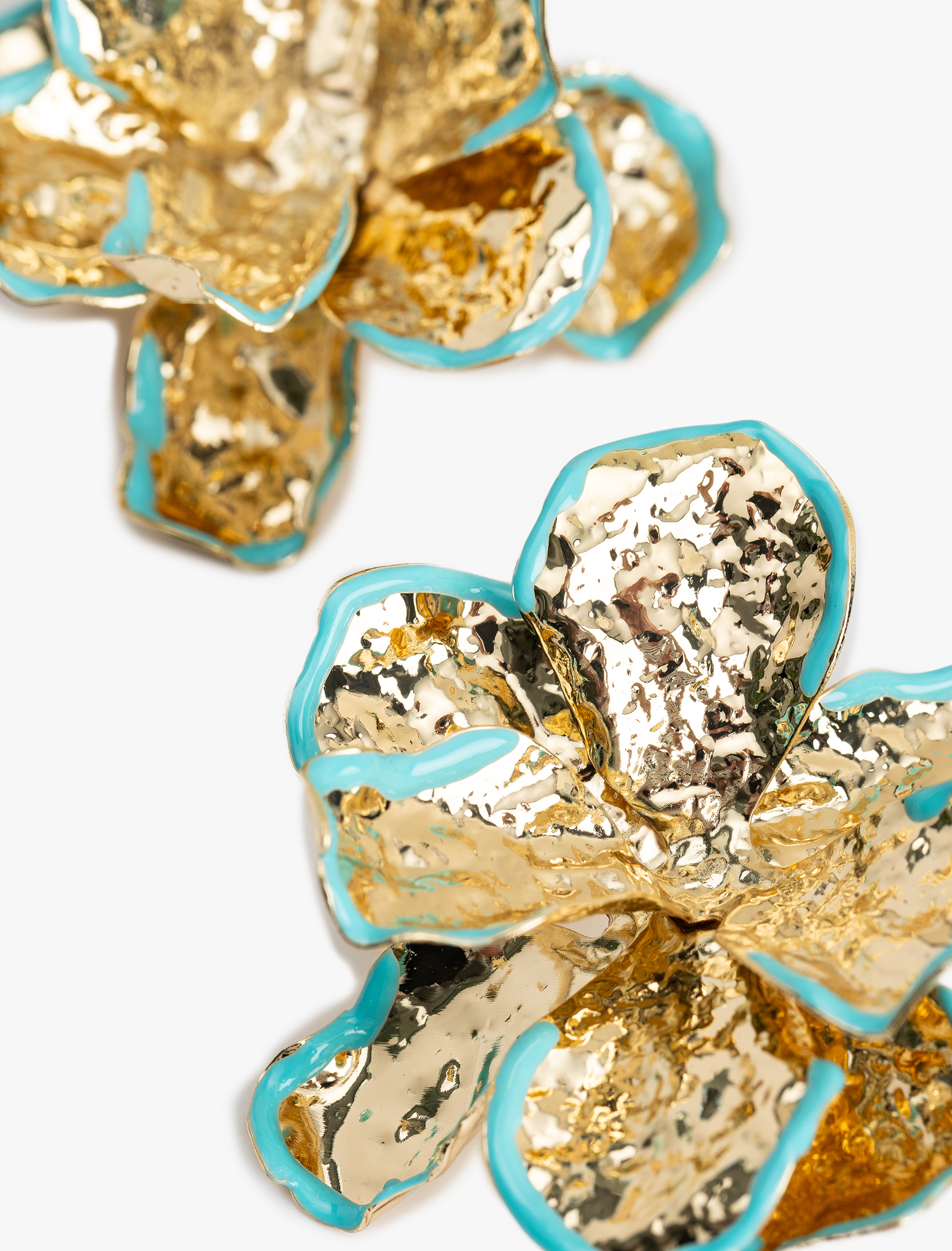  Kadın Büyük Boy Çelik Çiçek Küpe - Koton X Sibil Çetinkaya