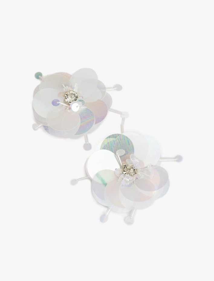 Kadın Çiçekli Pullu Taş Detaylı Küpe - Koton X Sibil Çetinkaya