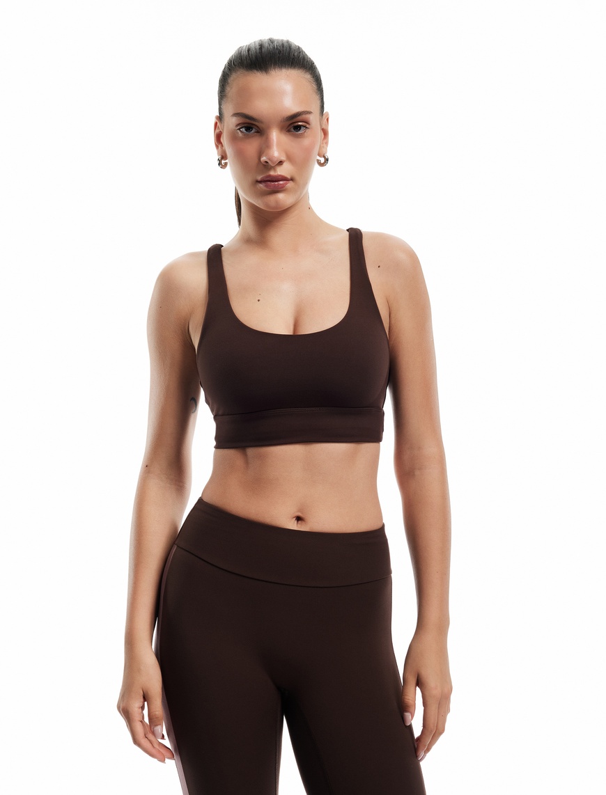   U Yaka Slim Fit Çapraz Askılı Sporcu Sütyeni