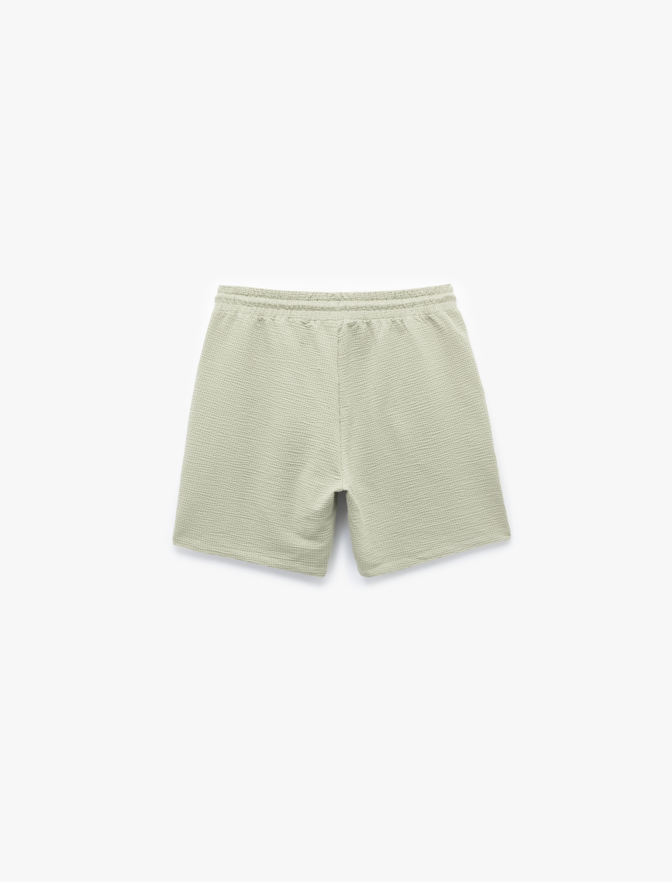   Pamuklu Dokulu Bermuda Beli Bağcıklı Şort