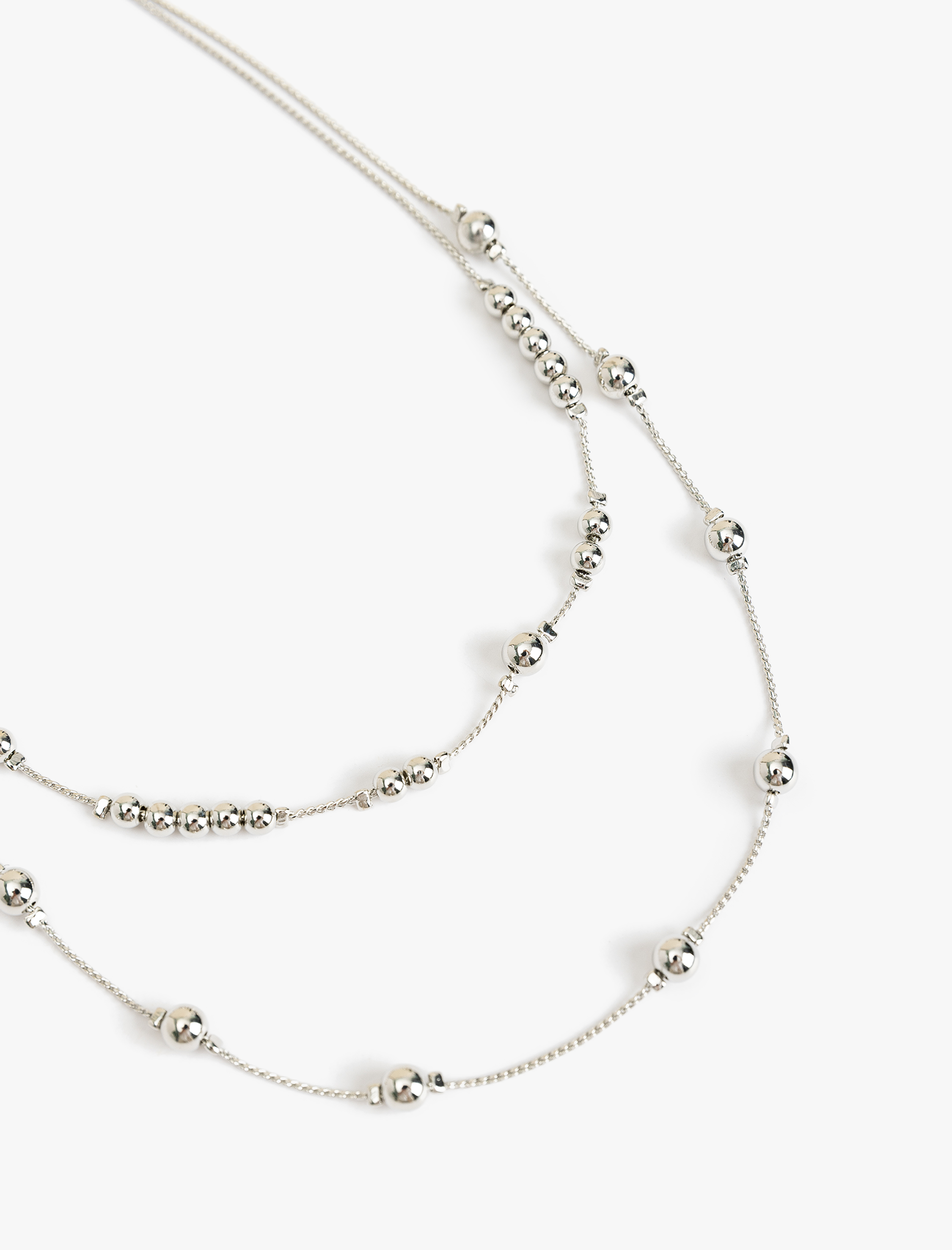  Kadın 2 Sıra Detaylı Boncuklu Kolye