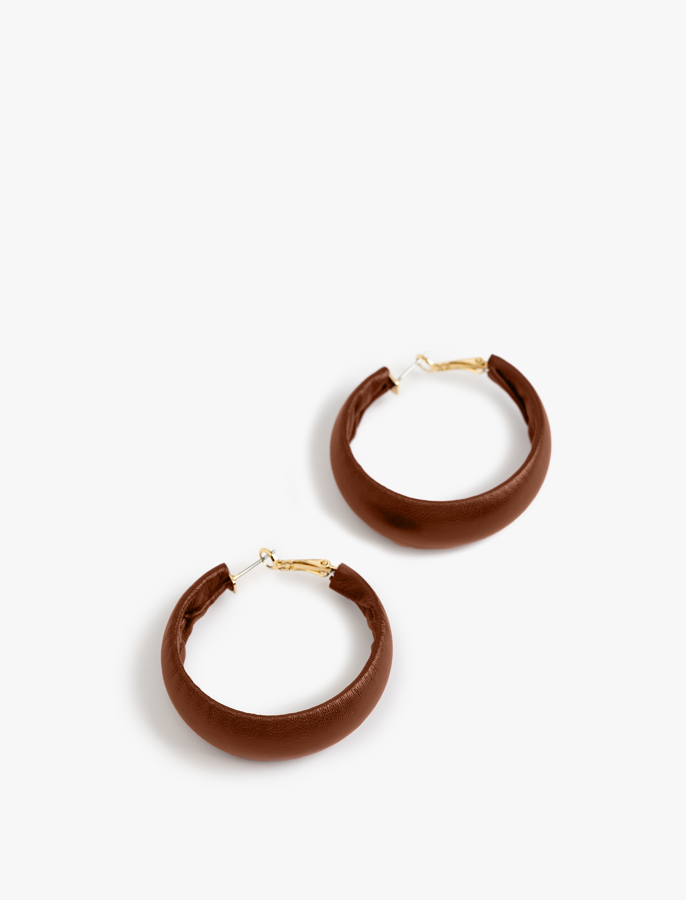  Kadın Suni Deri Halka Küpe