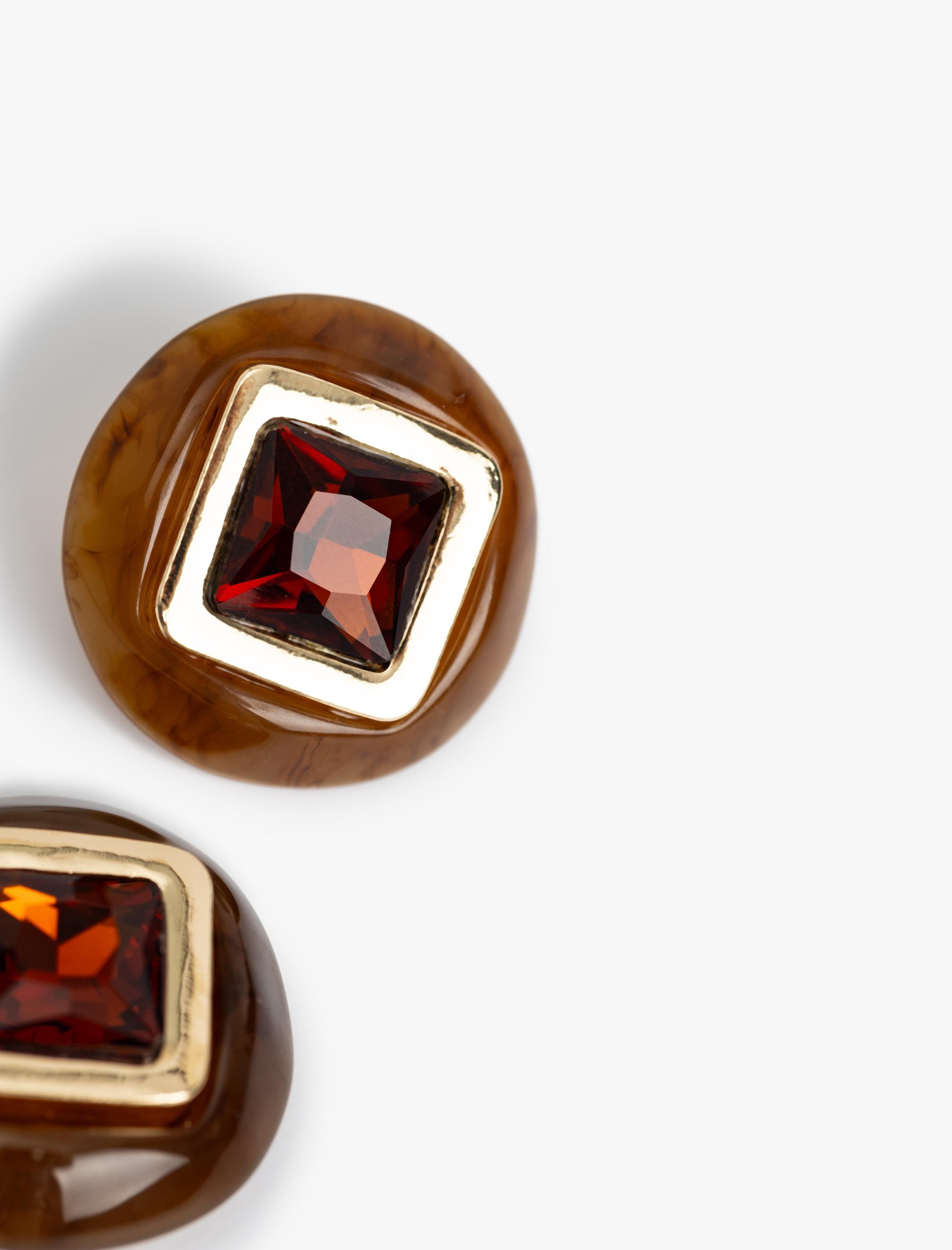  Kadın Taş Detaylı Geometrik Küpe