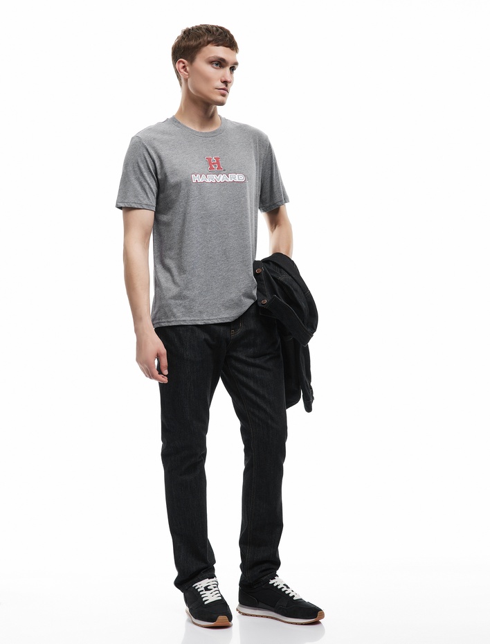  Kısa Kollu Regular Fit Bisiklet Yaka Baskılı Lisanslı Harvard Tişört