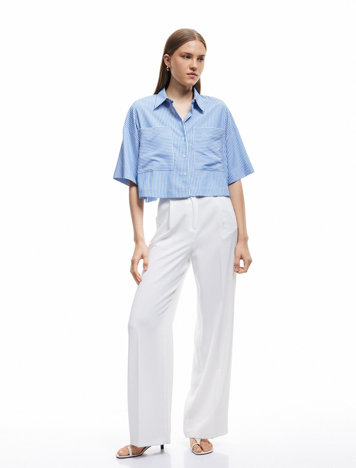  Kısa Kollu Aplike Çift Cep Detaylı Crop Gömlek