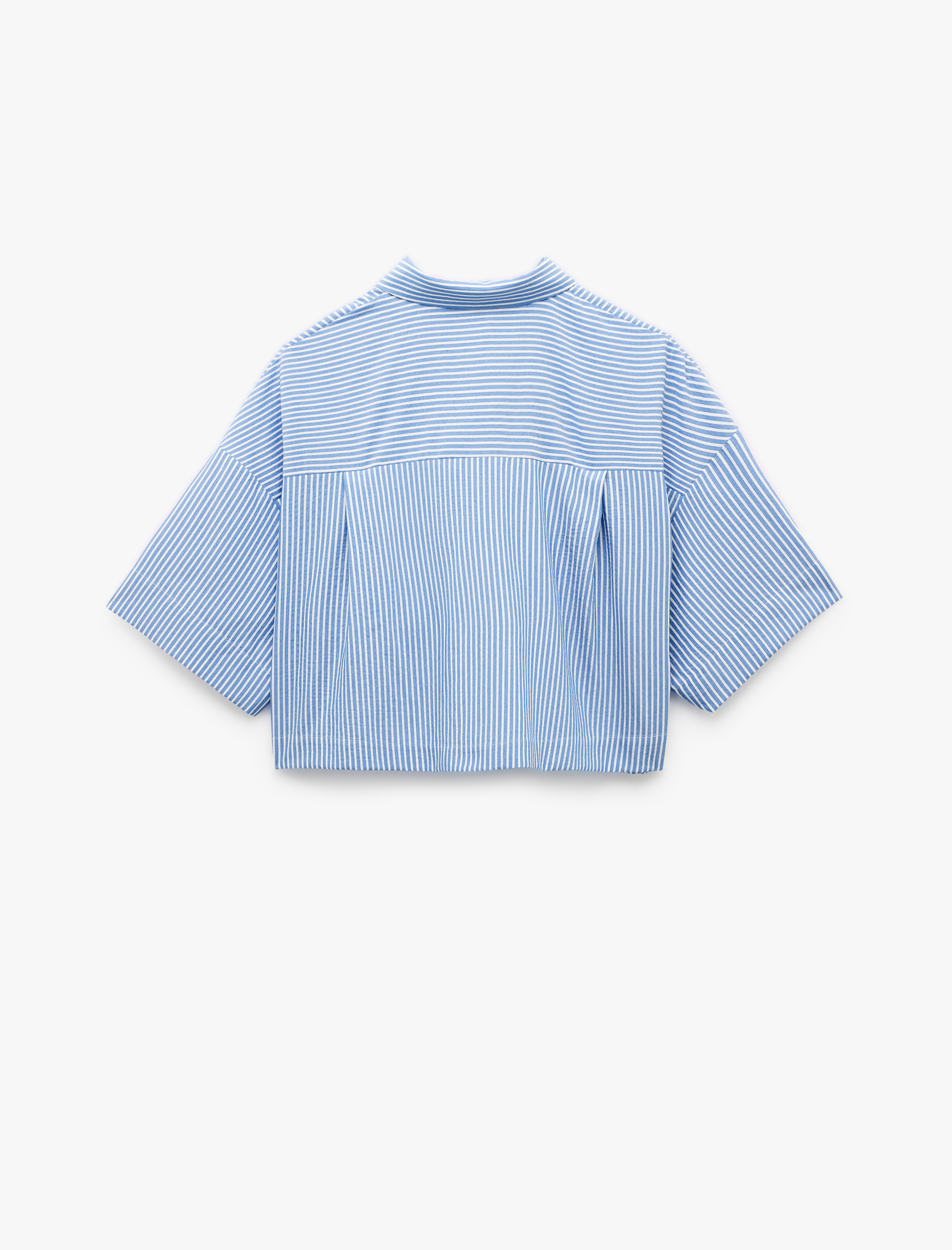   Kısa Kollu Aplike Çift Cep Detaylı Crop Gömlek