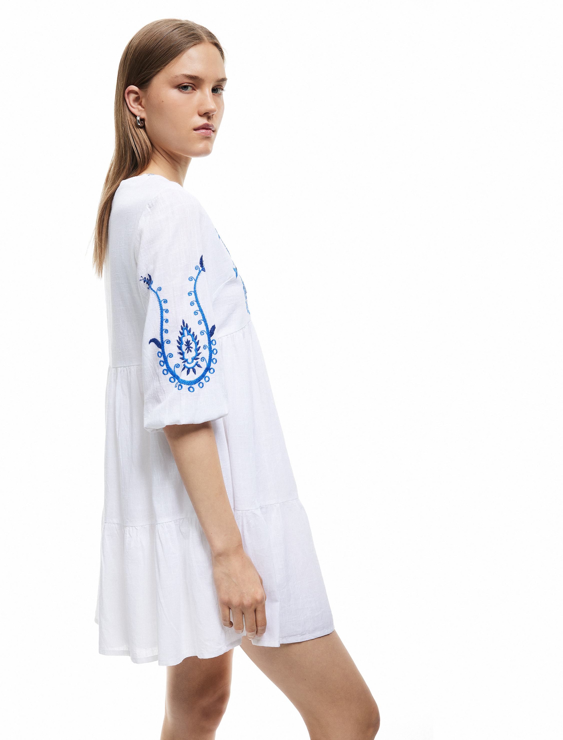   Pamuklu Bol Kalıp Astarlı Nakışlı Etnik Desenli Uzun Balon Kollu V Yaka Elbise