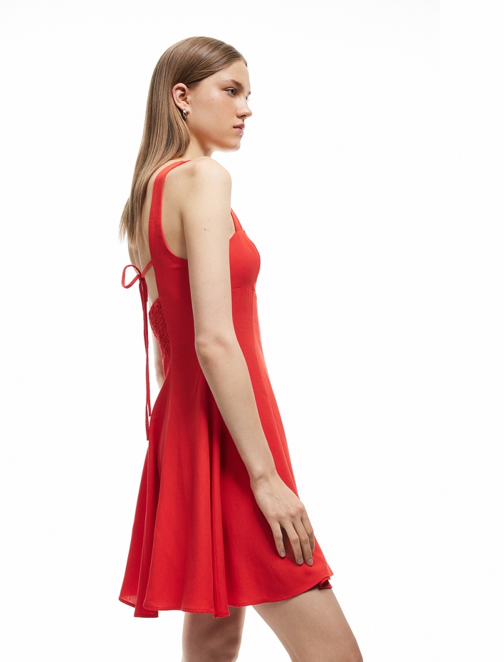  Viskon Keten Karışımlı Kare Yaka Kolsuz A Kesim Askılı Mini Elbise