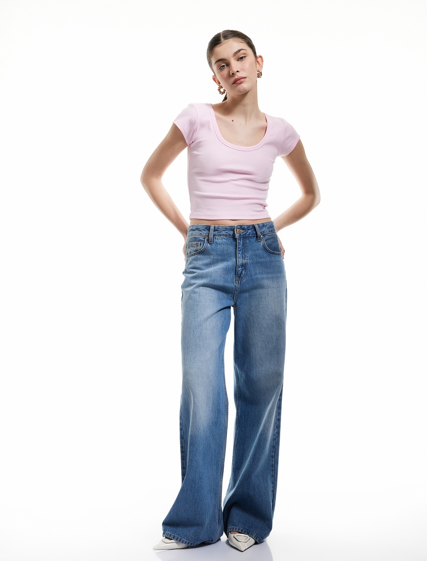   Pamuklu Slim Fit Kısa Kollu Bisiklet Yaka Tişört