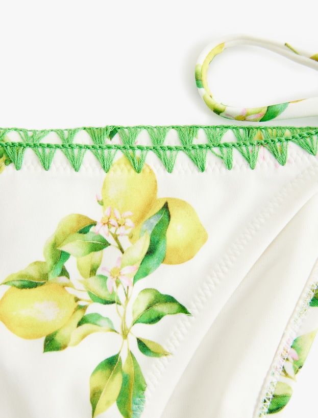 Koton X Sibil Çetinkaya - Kroşe Detaylı Yanları İpli Limon Desenli Bikini Altı_2