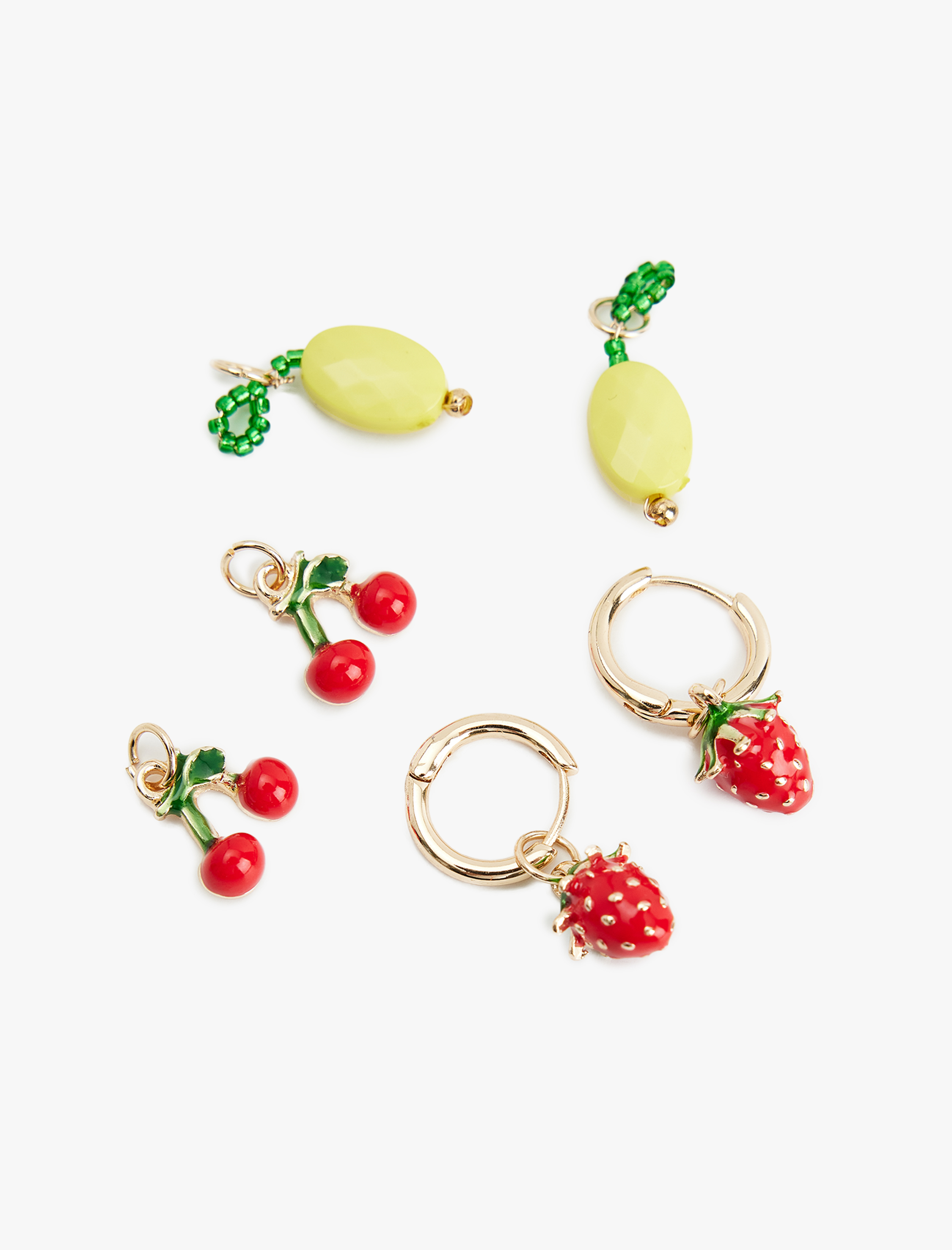  Kadın Çelik Karışımlı Sallantılı Çok Renkli Boncuklu Meyve Charm Detaylı Halka Küpe - Koton X Sibil Çetinkaya