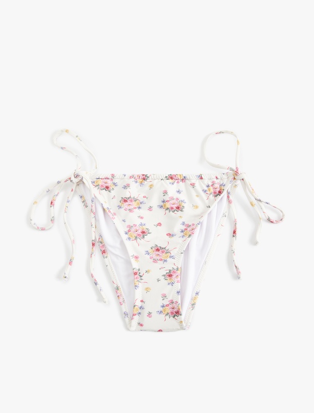 Koton X Sibil Çetinkaya - Düşük Bel Çiçekli Bikini Altı_0