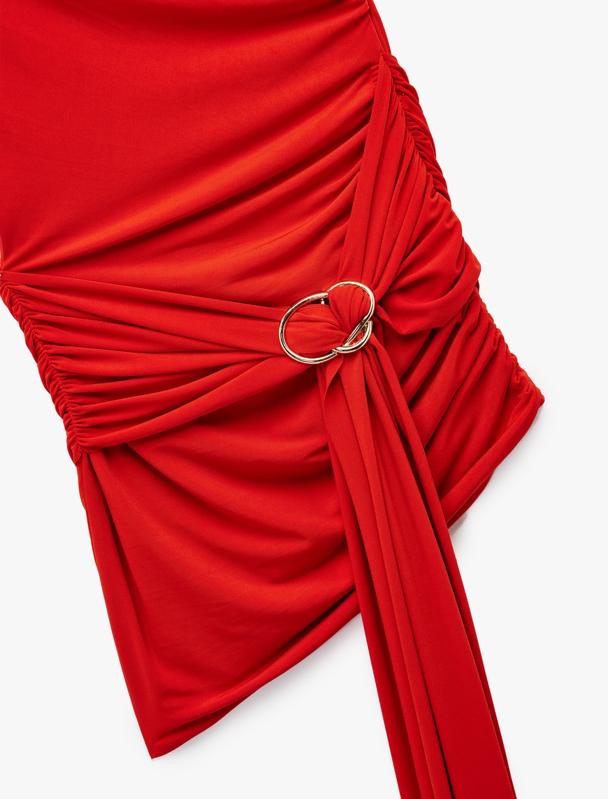   Koton X Sibil Çetinkaya - Tek Omuz Kolsuz Drapeli Metal Aksesuarlı Bodycon Mini Abiye Elbise