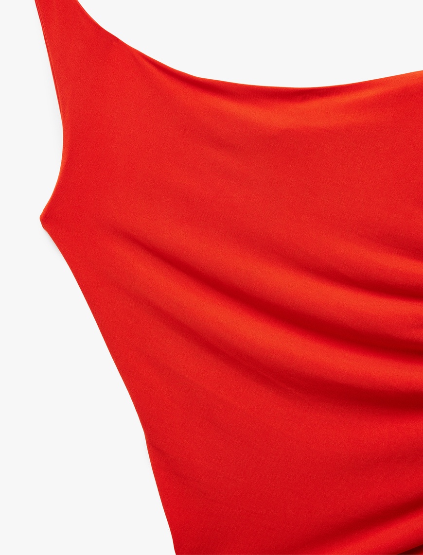   Koton X Sibil Çetinkaya - Tek Omuz Kolsuz Drapeli Metal Aksesuarlı Bodycon Mini Abiye Elbise
