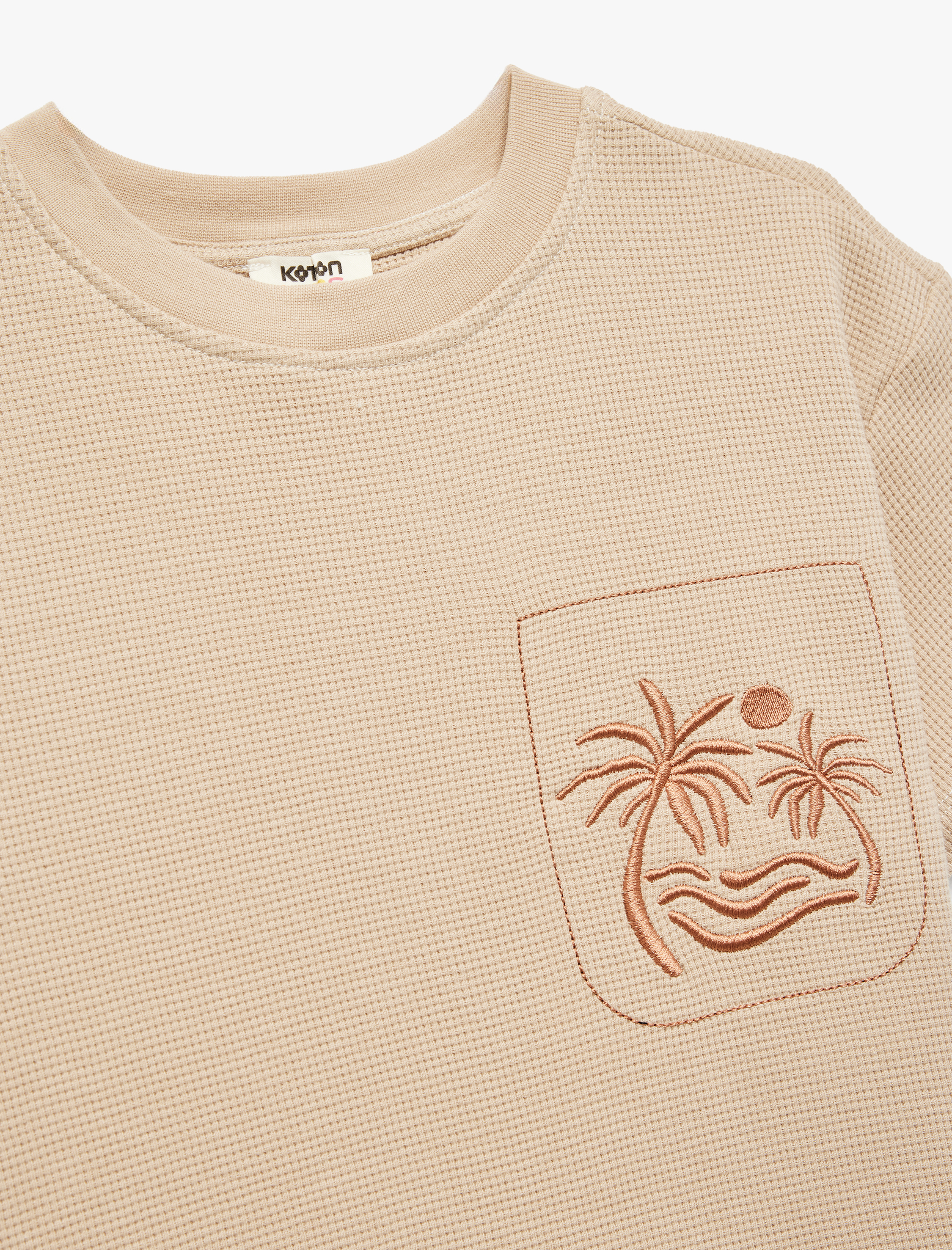  Erkek Çocuk Nakış Detaylı Kısa Kollu Bisiklet Yaka Pamuklu Tişört