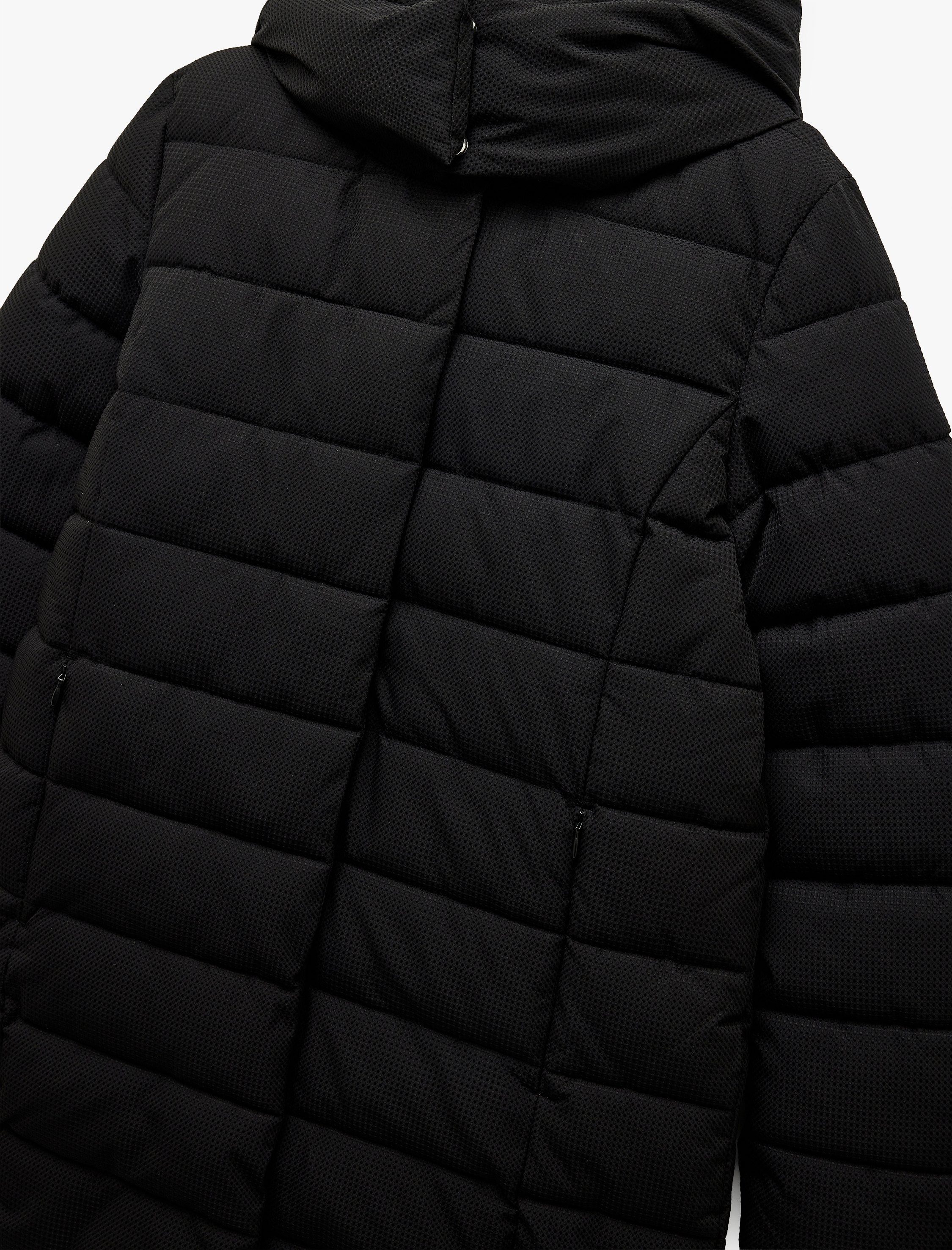   Astarlı Cepli Fermuarlı Uzun Kollu Su İtici Kapüşonlu Şişme Mont