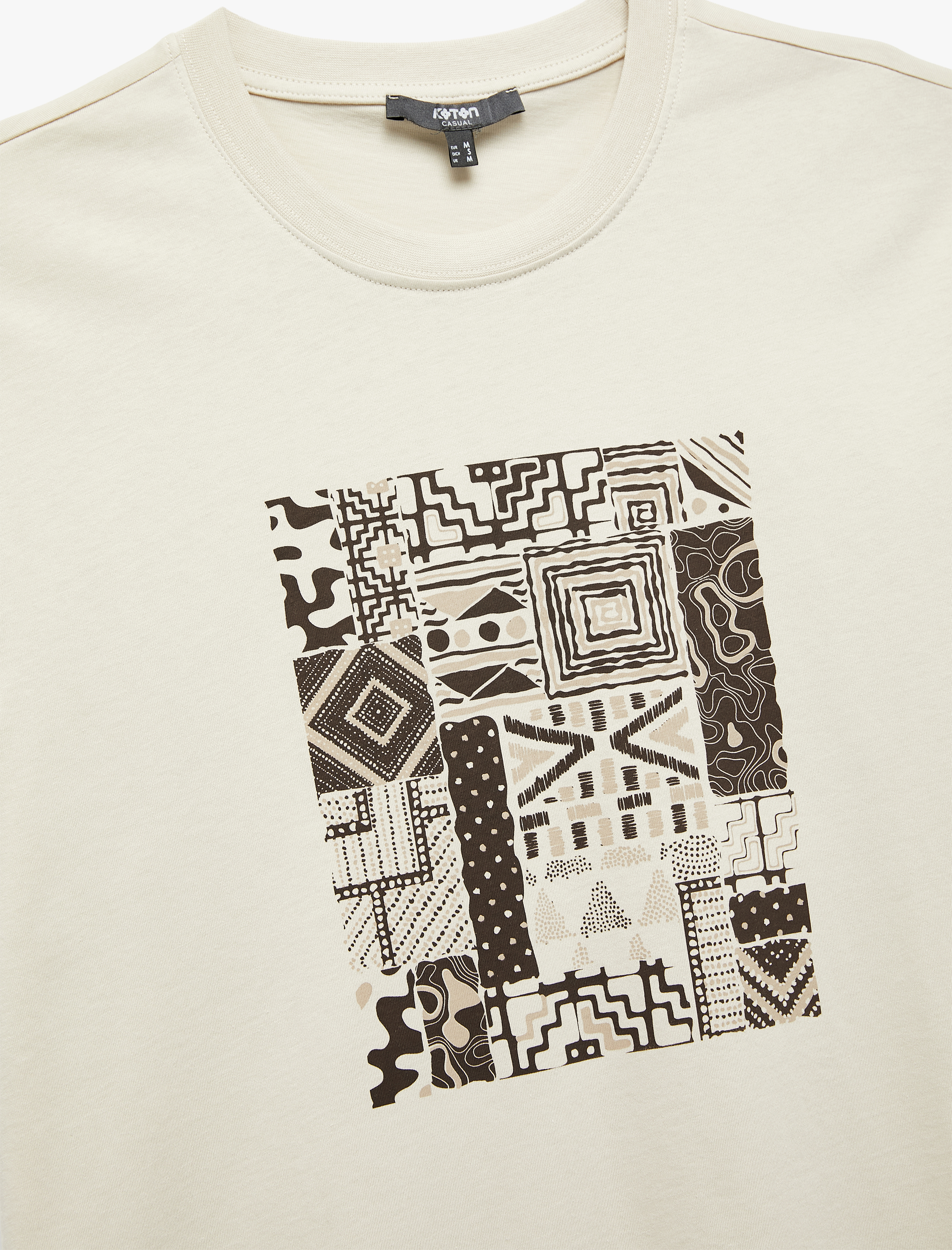   Kısa Kollu Pamuklu Regular Fit Bisiklet Yaka Etnik Baskılı Tişört
